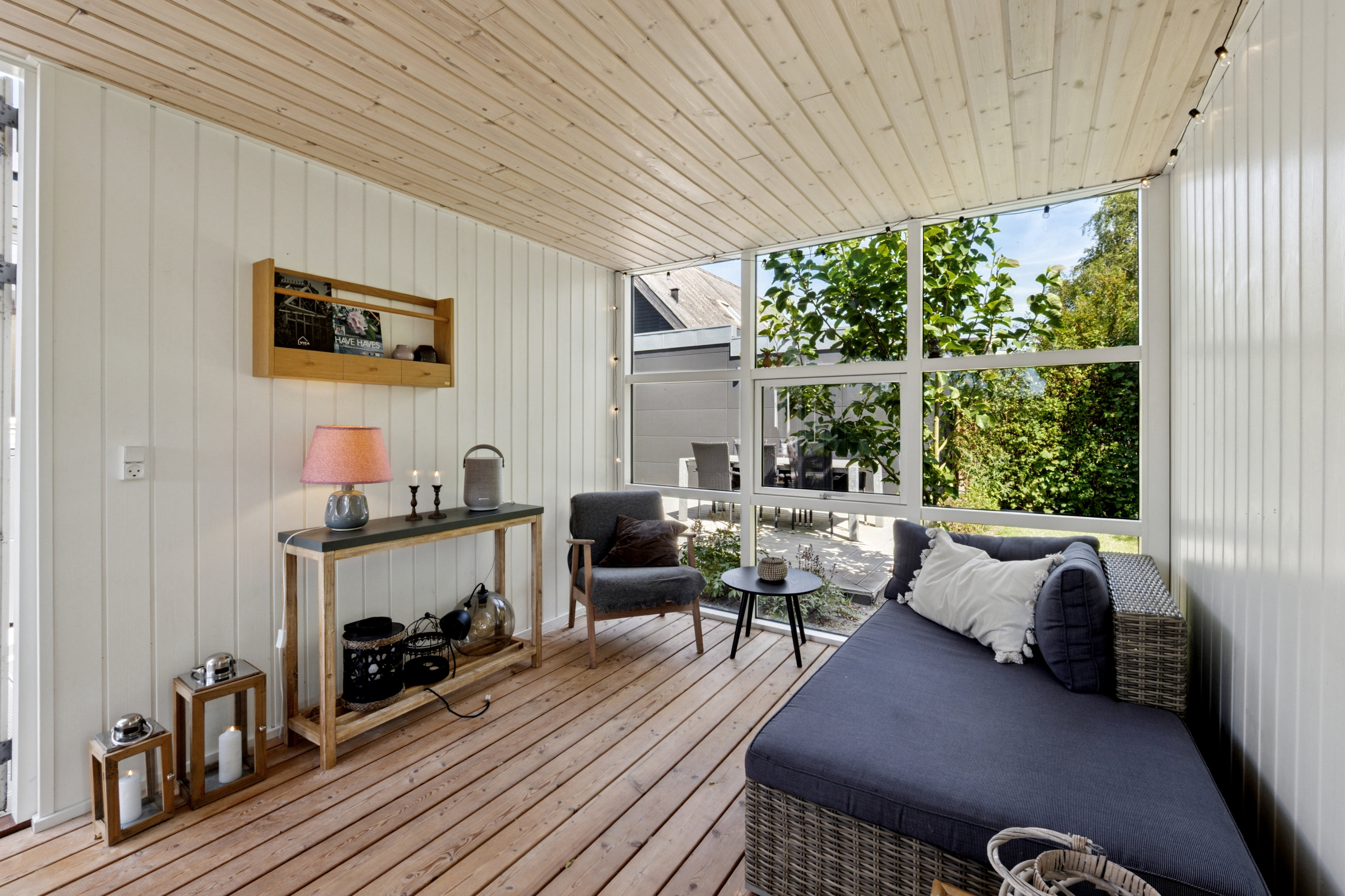 Fremhævet stue billede i fuldskærmstilstand. Billede af Fjordvænget 60, 8832 Skals