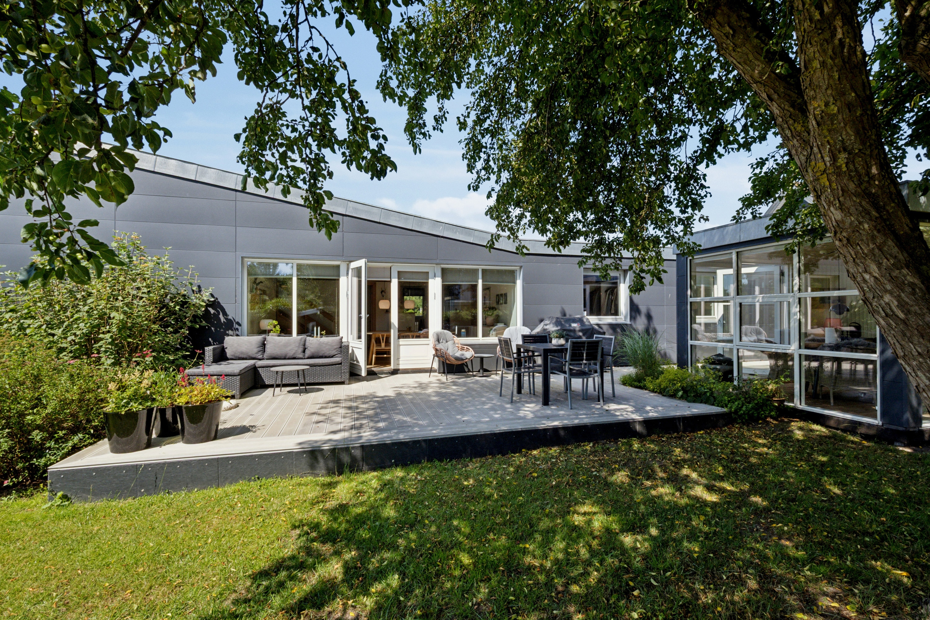 Fremhævet ejendom 1 billede i fuldskærmstilstand. Billede af Fjordvænget 60, 8832 Skals