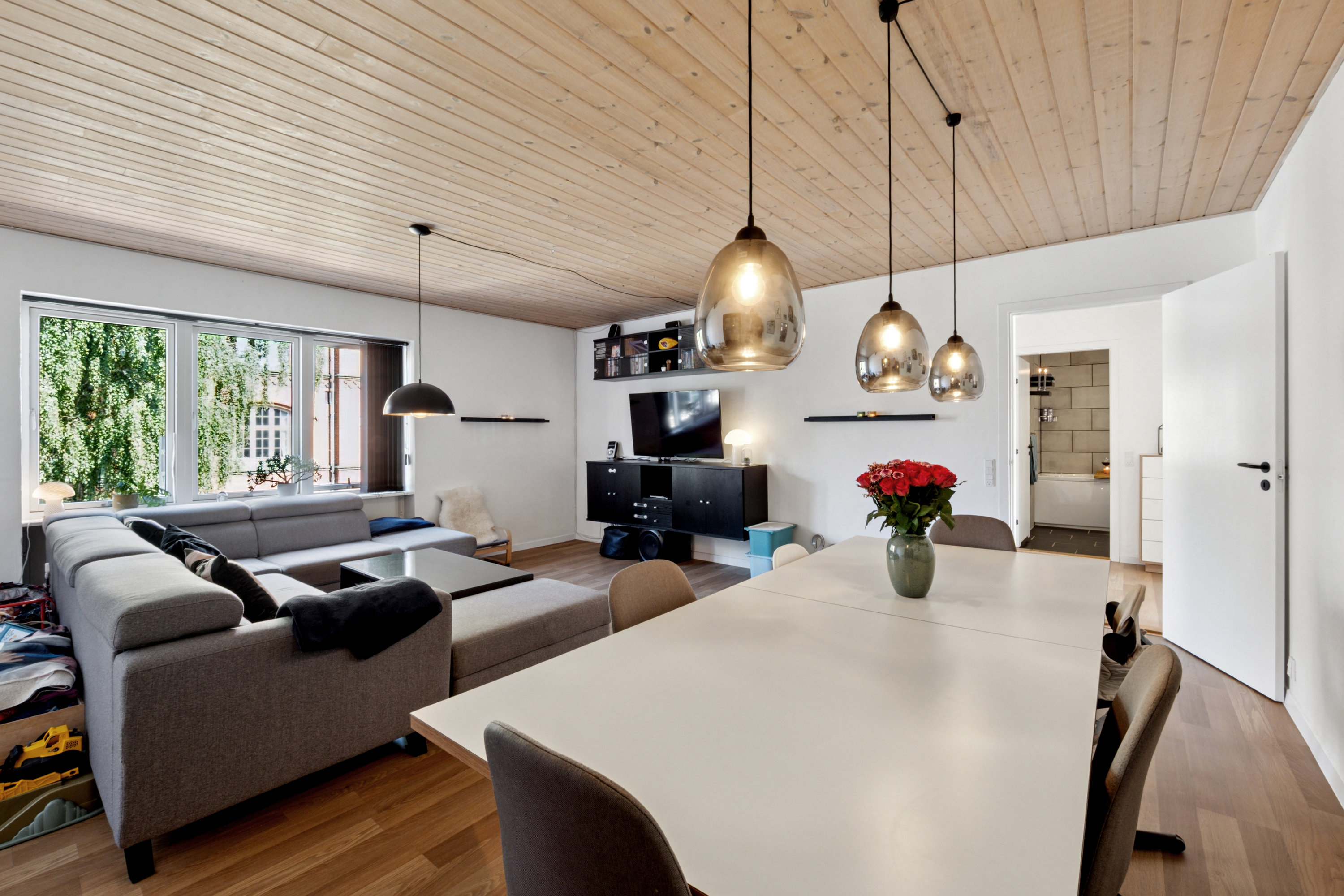 Fremhævet stue billede i fuldskærmstilstand. Billede af Reberbanen 26, 1. 2., 8800 Viborg