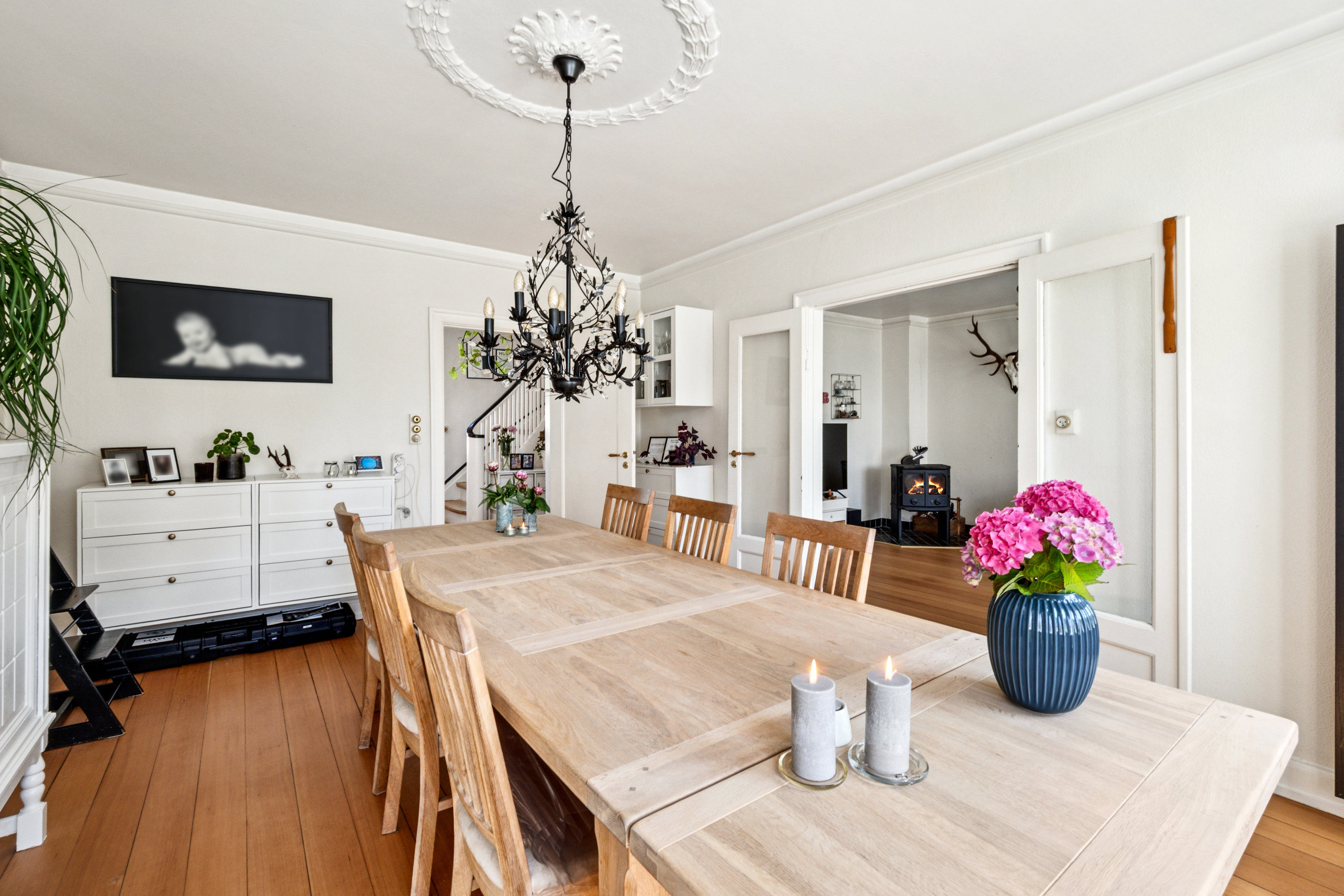 Fremhævet stue billede i fuldskærmstilstand. Billede af Dalgasvej 8, 8800 Viborg