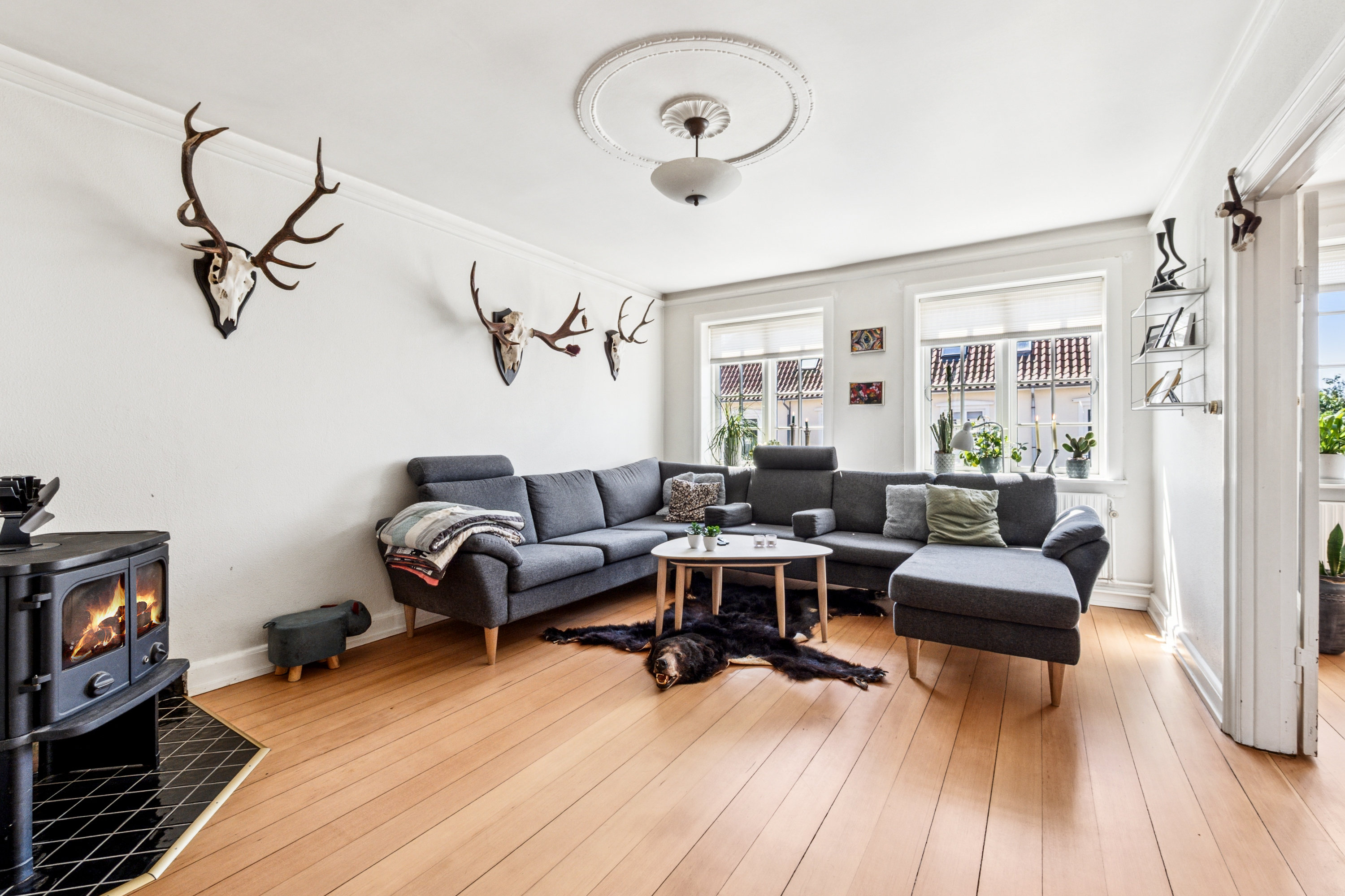 Fremhævet stue billede i fuldskærmstilstand. Billede af Dalgasvej 8, 8800 Viborg