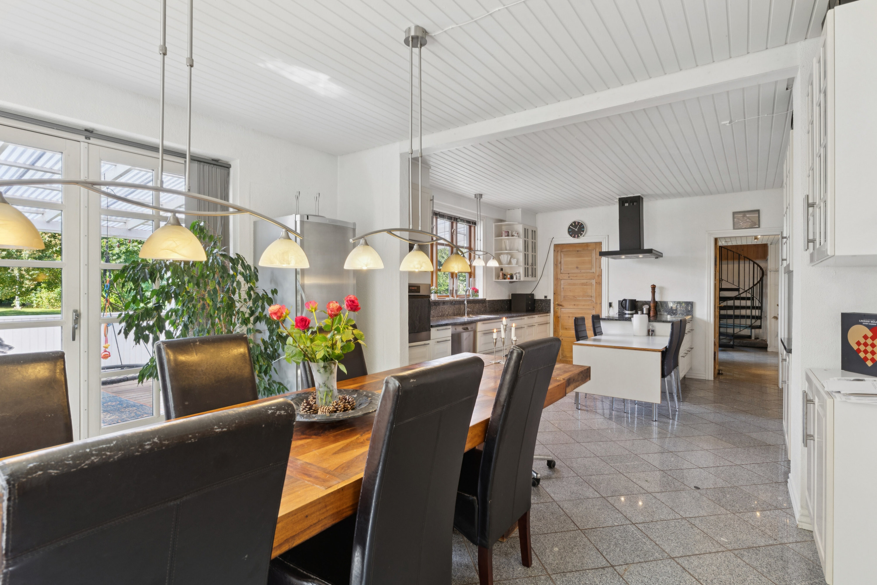 Fremhævet spisestue billede i fuldskærmstilstand. Billede af Grønnegyden 49, Stige, 5270 Odense N