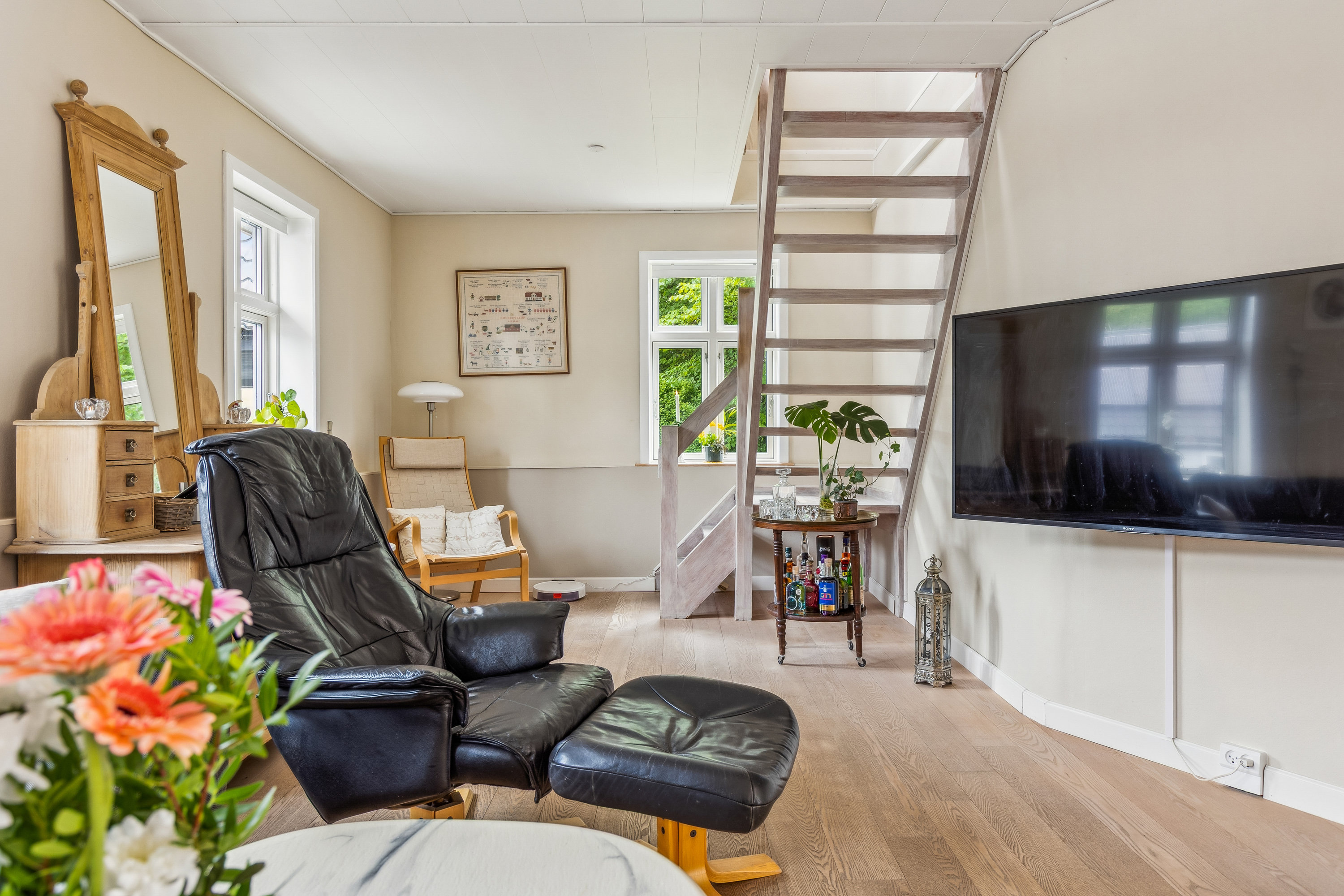 Fremhævet stue billede i fuldskærmstilstand. Billede af Nakke Nord 74, Nakke, 4500 Nykøbing Sj