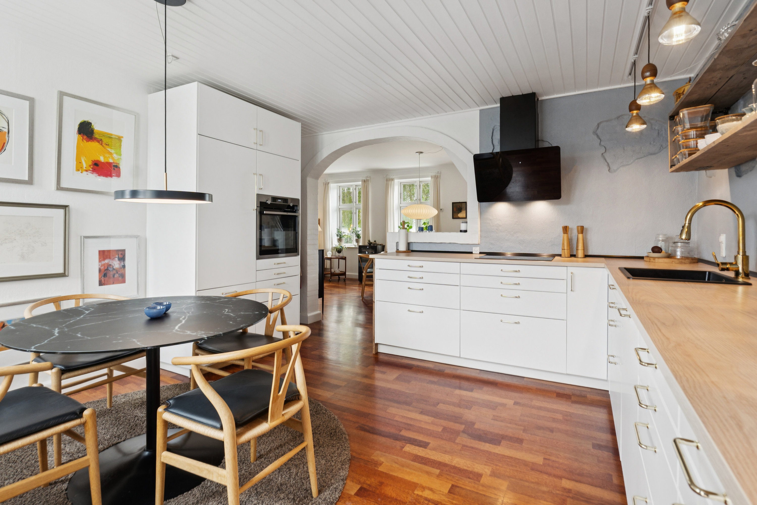 Fremhævet spisestue billede i fuldskærmstilstand. Billede af Mads Hansensvej 17, 5762 Vester Skerninge