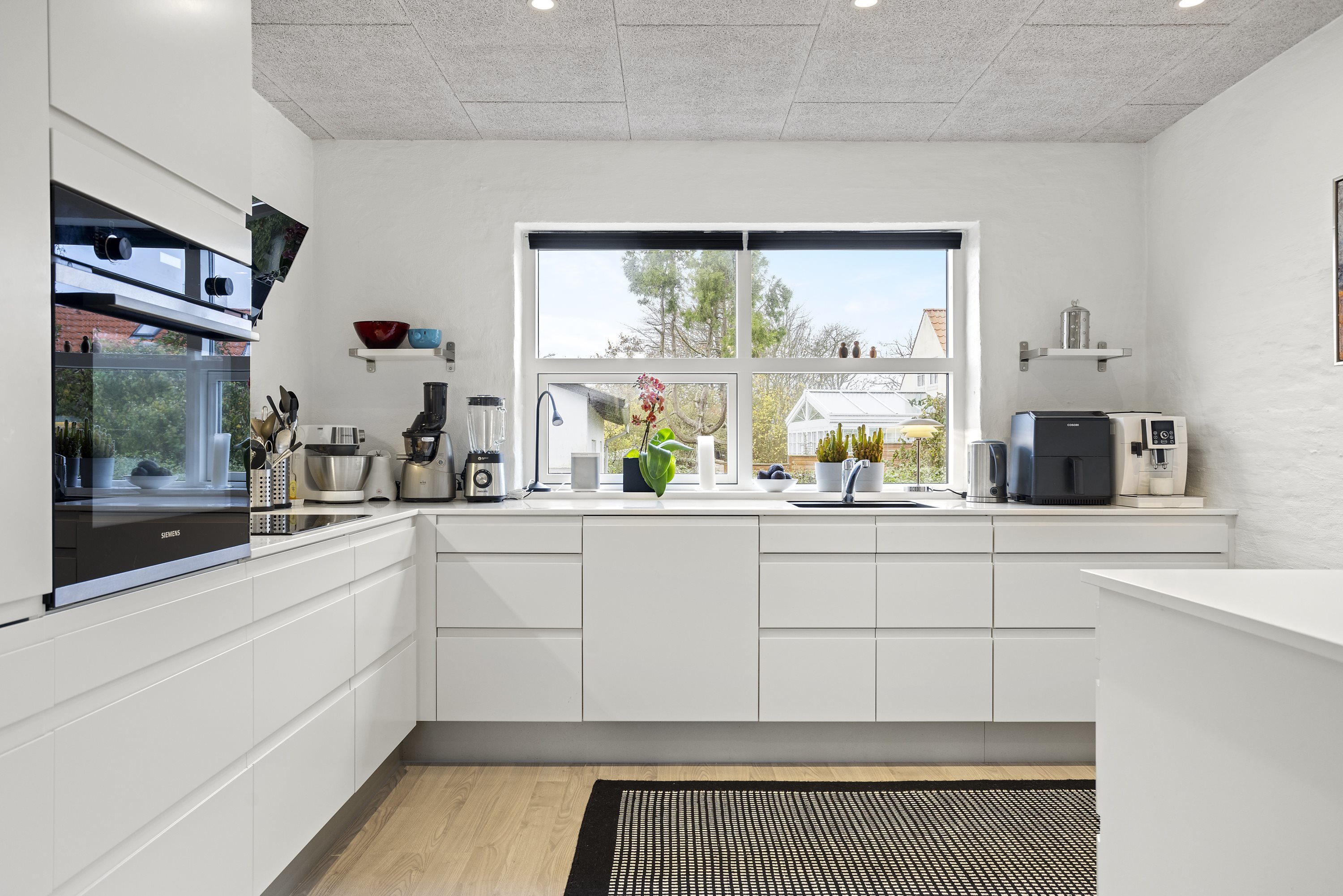 Fremhævet køkken/alrum billede i fuldskærmstilstand. Billede af Aldershøjvej 26, 9800 Hjørring