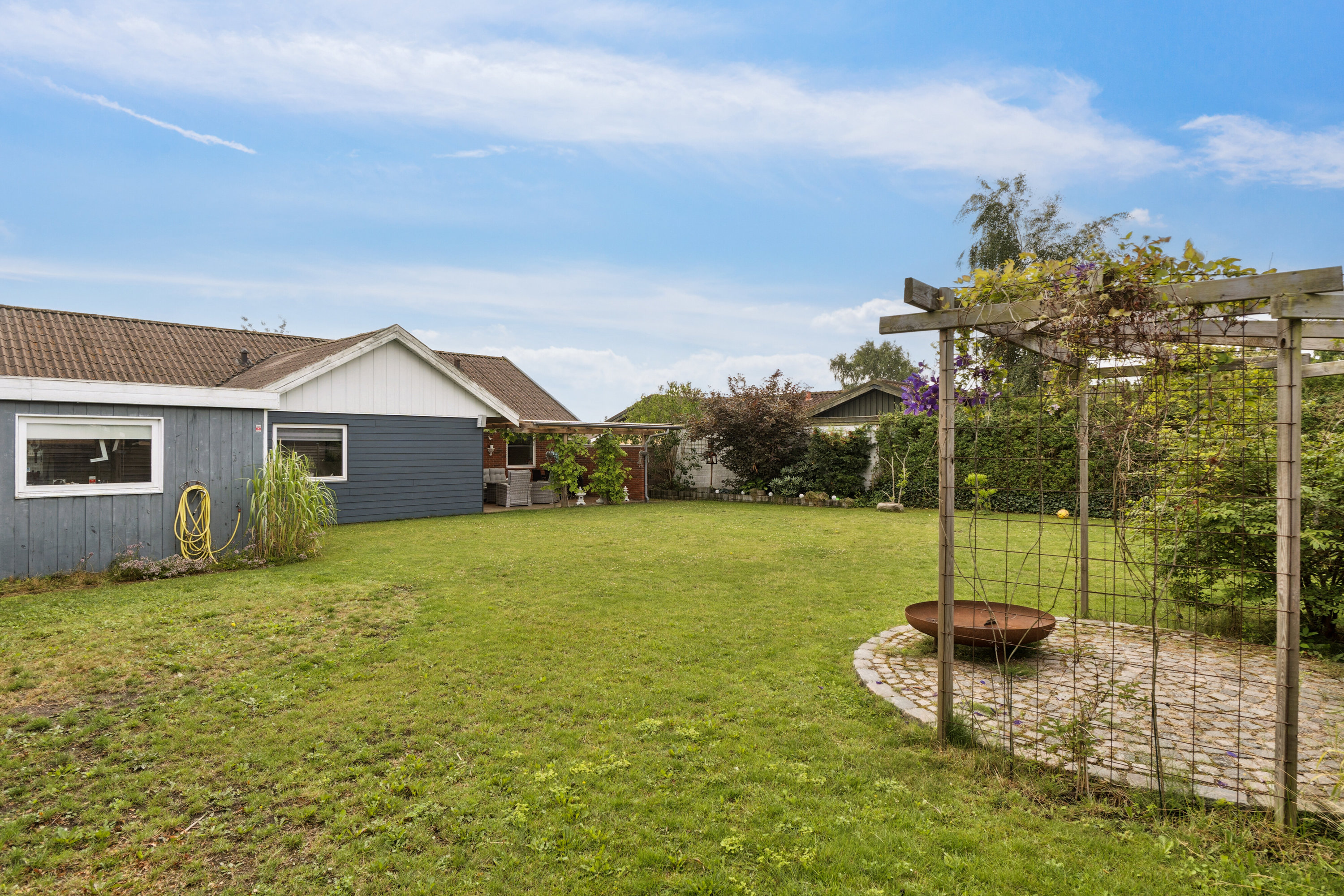 Fremhævet udendørs billede i fuldskærmstilstand. Billede af Gokstadvej 16, 3650 Ølstykke