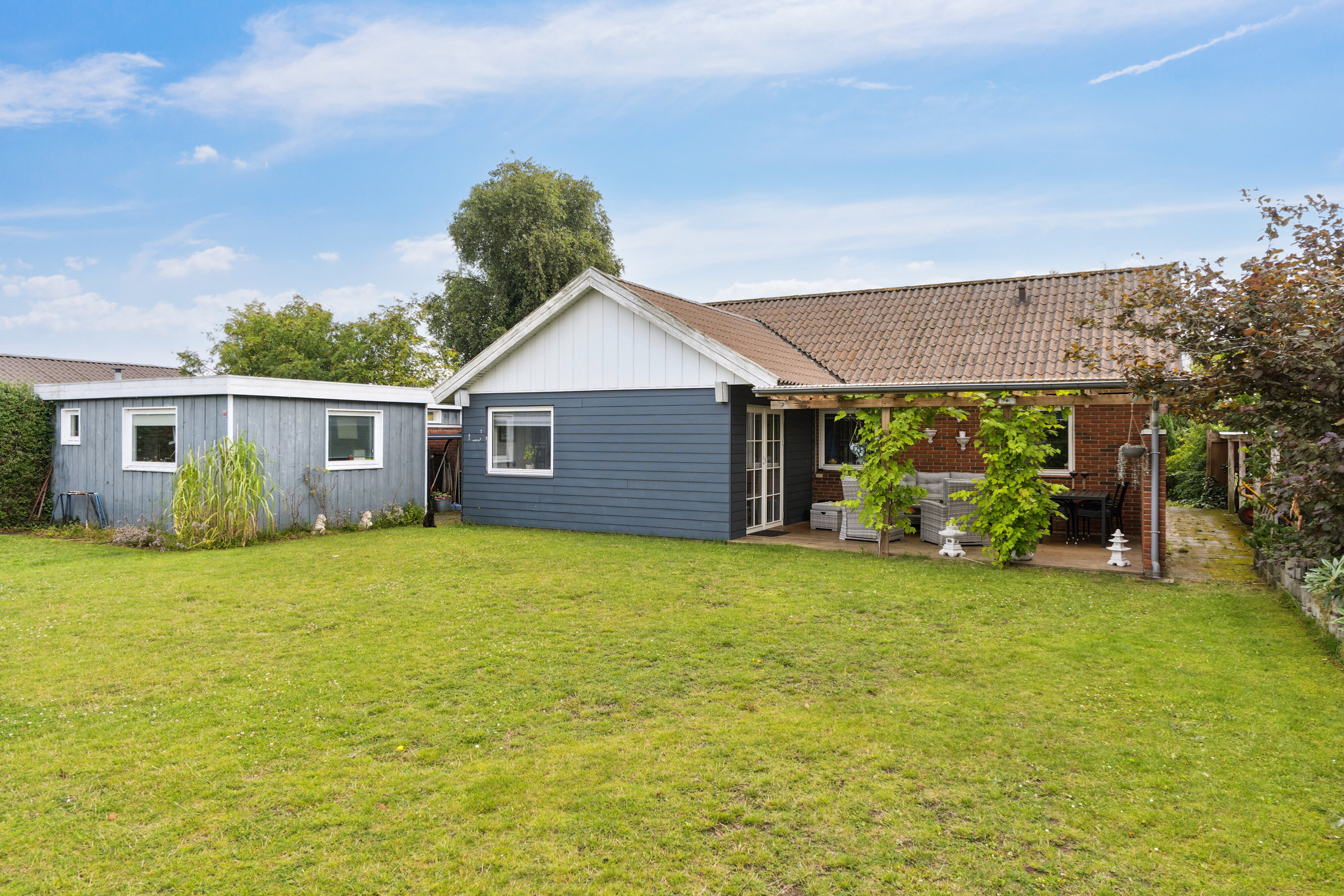 Fremhævet set fra haven billede i fuldskærmstilstand. Billede af Gokstadvej 16, 3650 Ølstykke