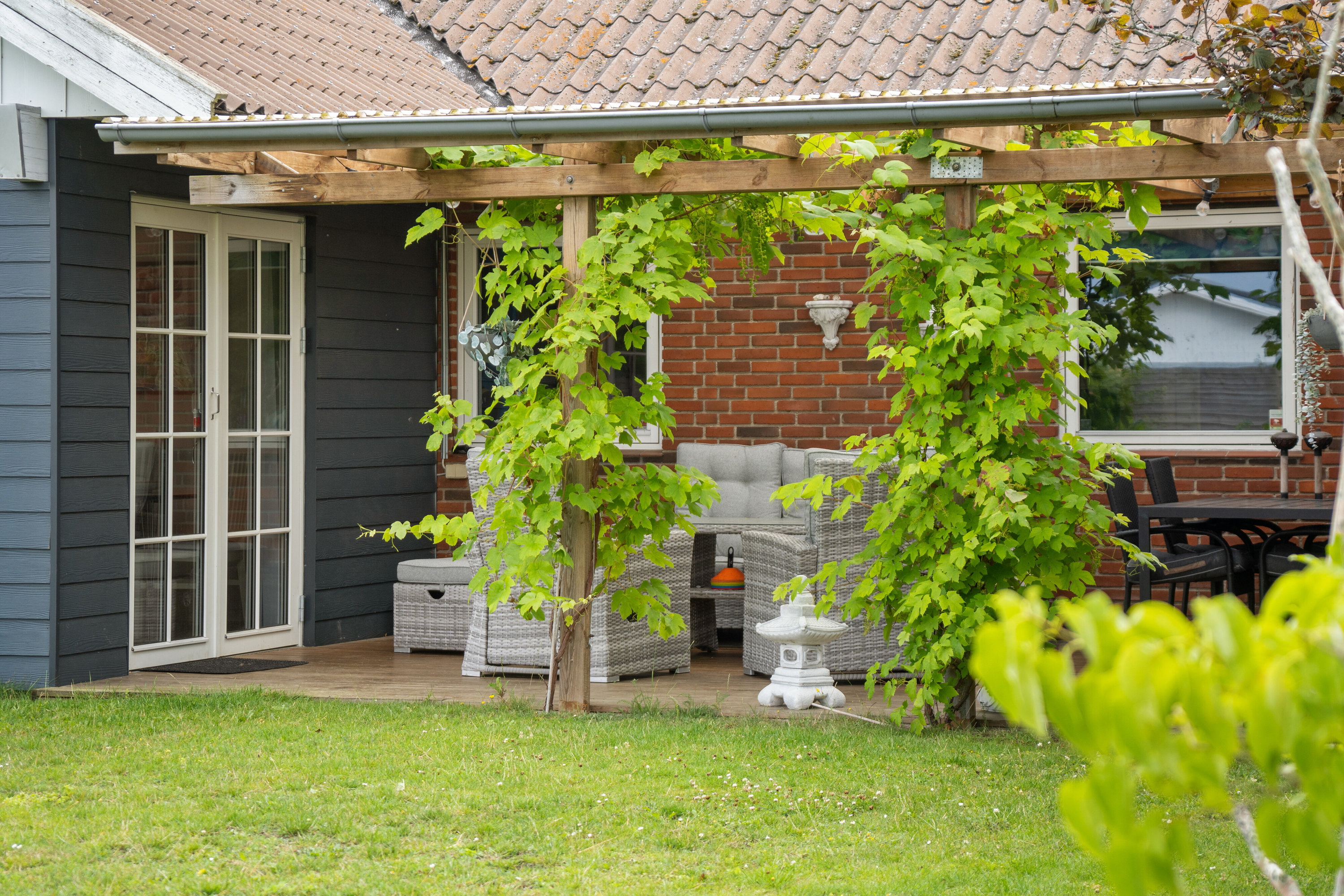 Fremhævet set fra haven billede i fuldskærmstilstand. Billede af Gokstadvej 16, 3650 Ølstykke