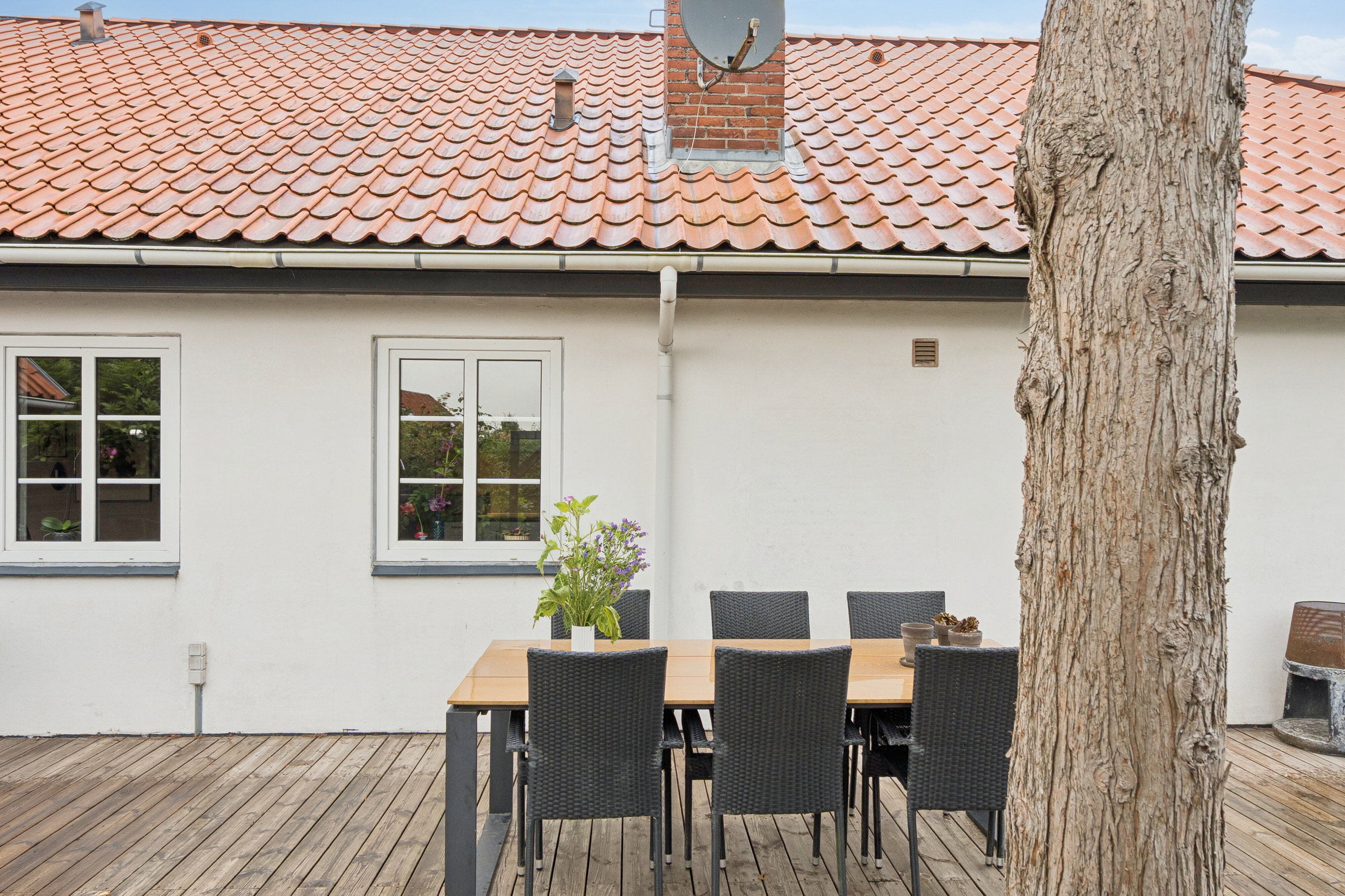 Fremhævet terrasse billede i fuldskærmstilstand. Billede af Lintrupvej 78, Hjerting, 6630 Rødding