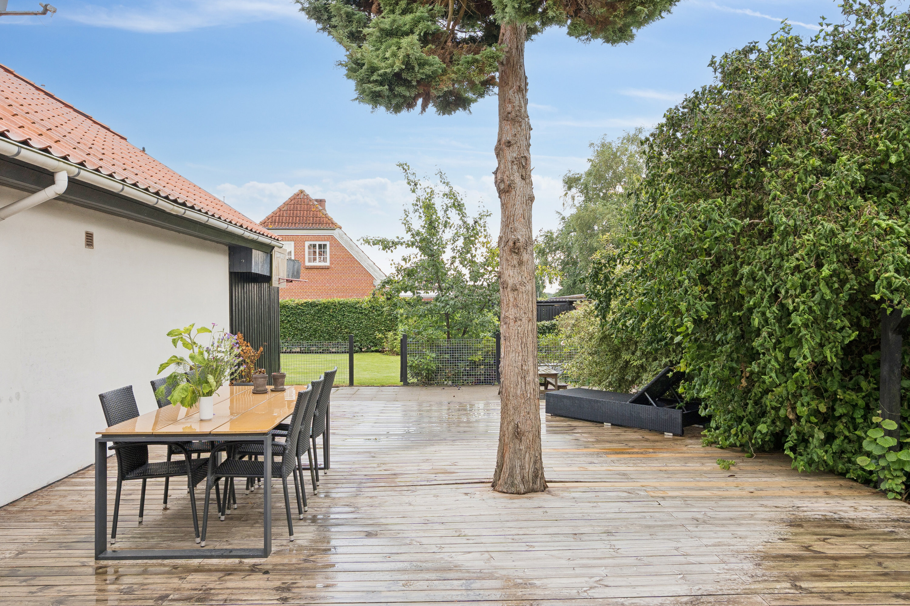 Fremhævet terrasse billede i fuldskærmstilstand. Billede af Lintrupvej 78, Hjerting, 6630 Rødding