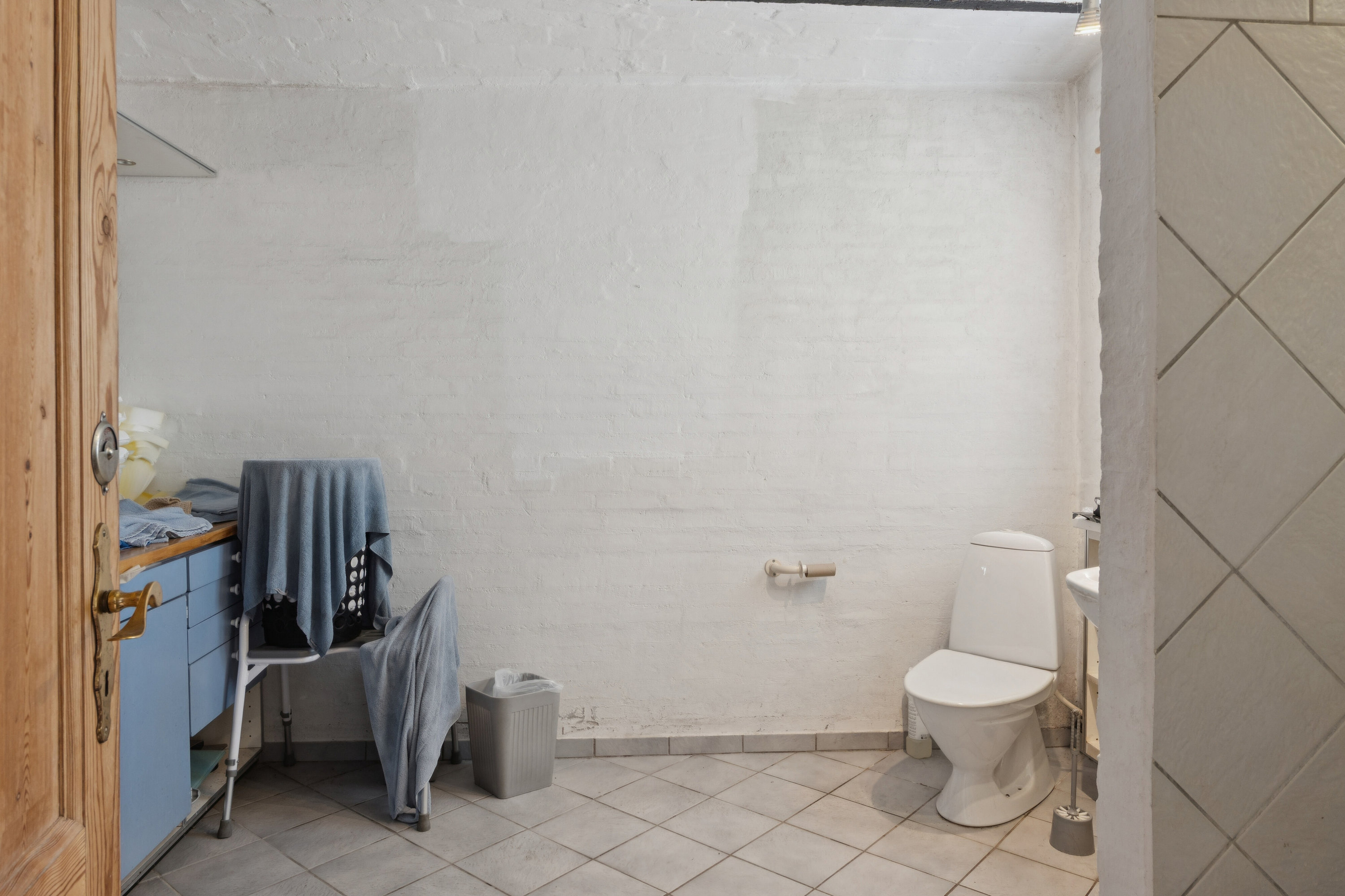 Fremhævet badeværelse billede i fuldskærmstilstand. Billede af Smidstrupvej 55, 4720 Præstø