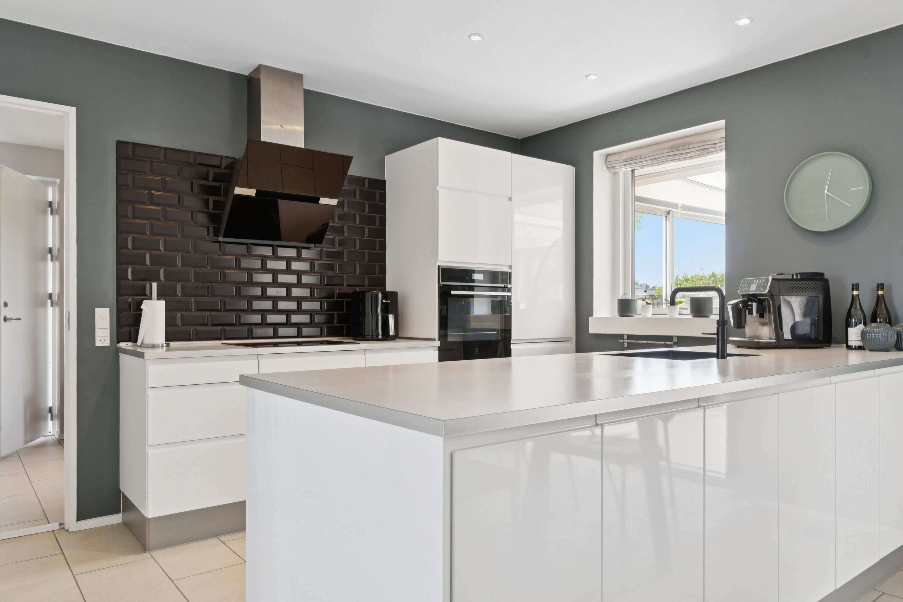 Fremhævet køkken billede i fuldskærmstilstand. Billede af Tårnvænget 30, Kregme Syd, 3300 Frederiksværk