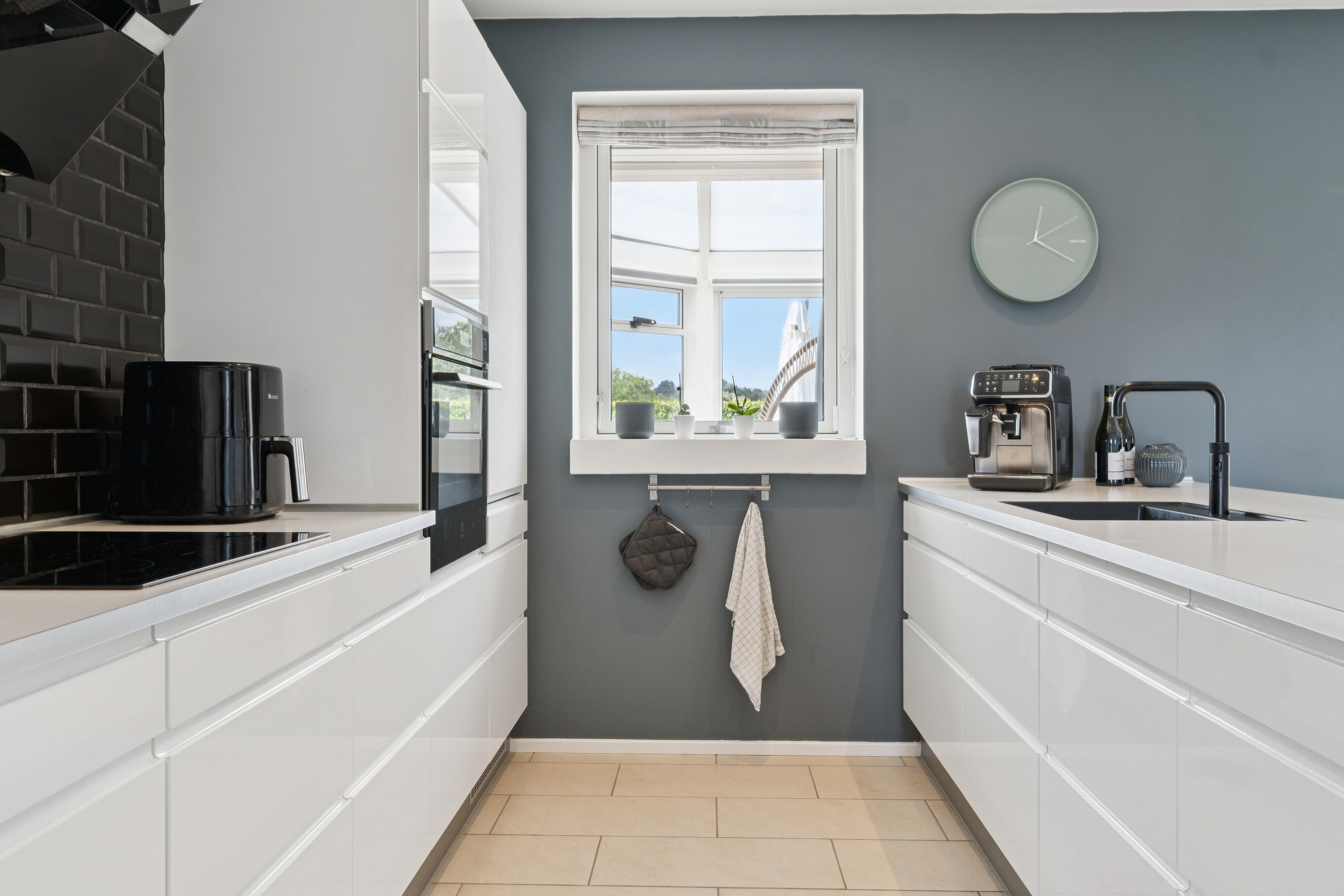 Fremhævet køkken billede i fuldskærmstilstand. Billede af Tårnvænget 30, Kregme Syd, 3300 Frederiksværk