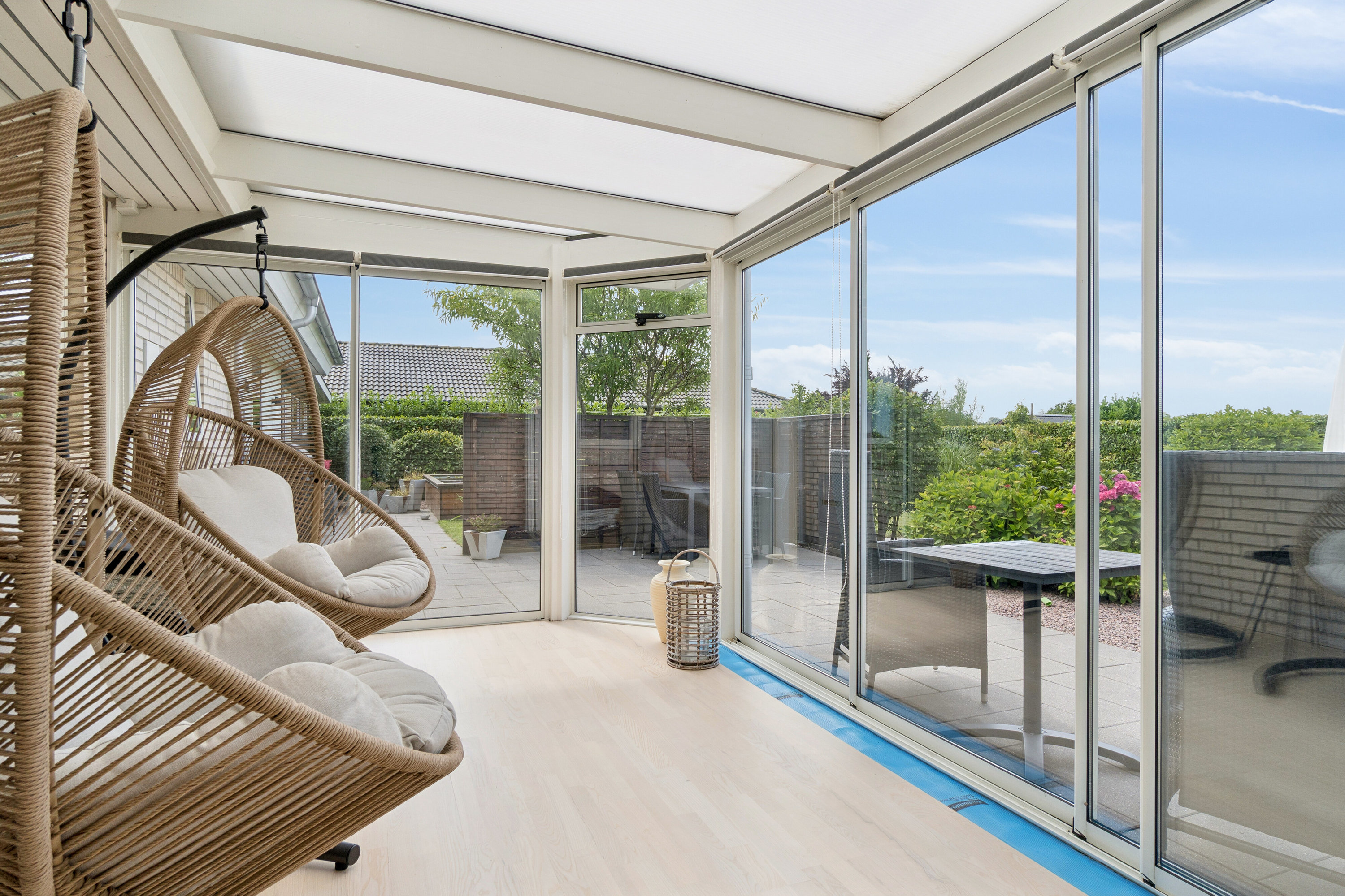 Fremhævet udestue billede i fuldskærmstilstand. Billede af Tårnvænget 30, Kregme Syd, 3300 Frederiksværk