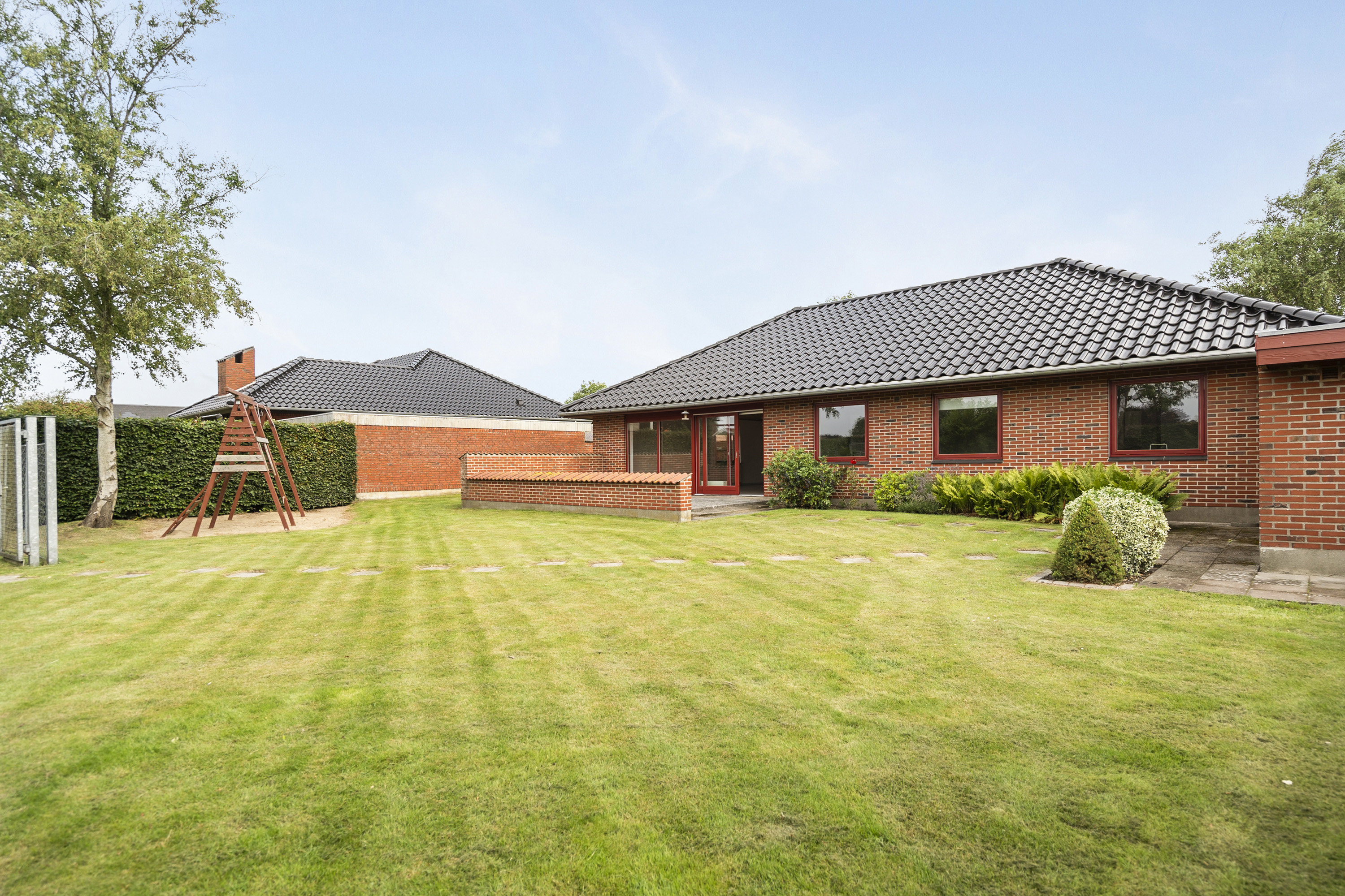 Fremhævet ejendommen billede i fuldskærmstilstand. Billede af Rosenvænget 3, 6800 Varde