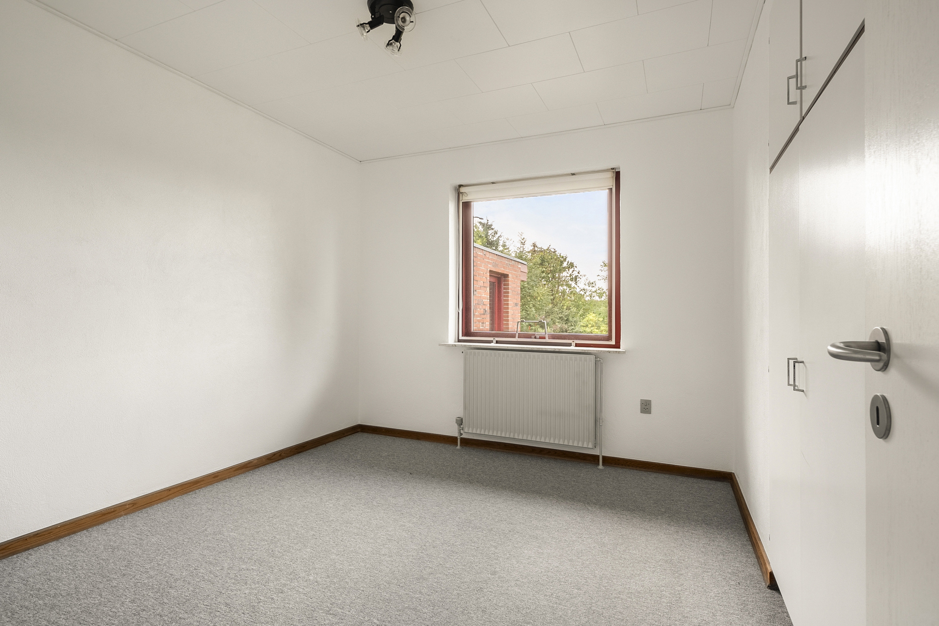 Fremhævet værelse billede i fuldskærmstilstand. Billede af Rosenvænget 3, 6800 Varde