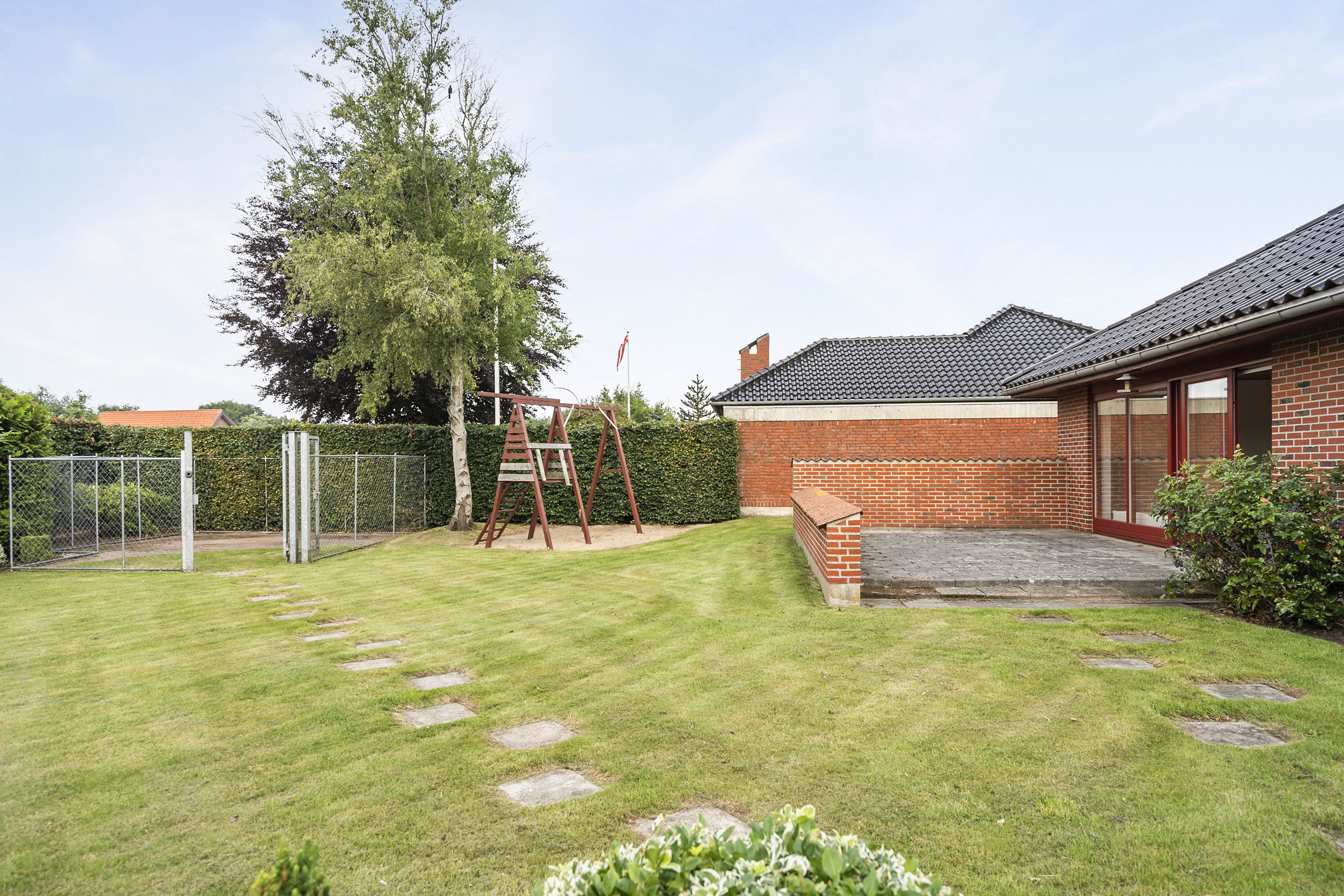 Fremhævet haven billede i fuldskærmstilstand. Billede af Rosenvænget 3, 6800 Varde