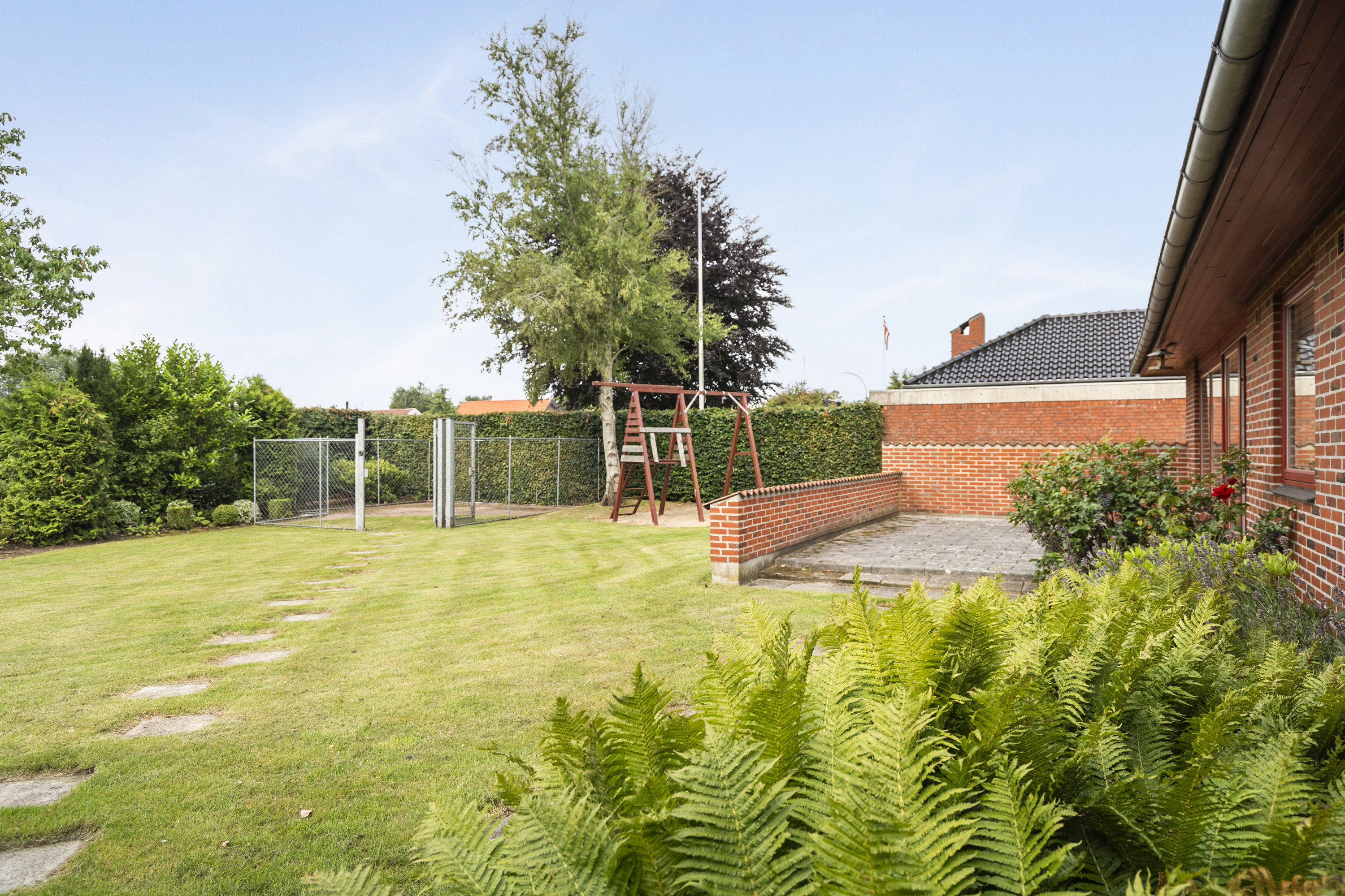 Fremhævet haven billede i fuldskærmstilstand. Billede af Rosenvænget 3, 6800 Varde