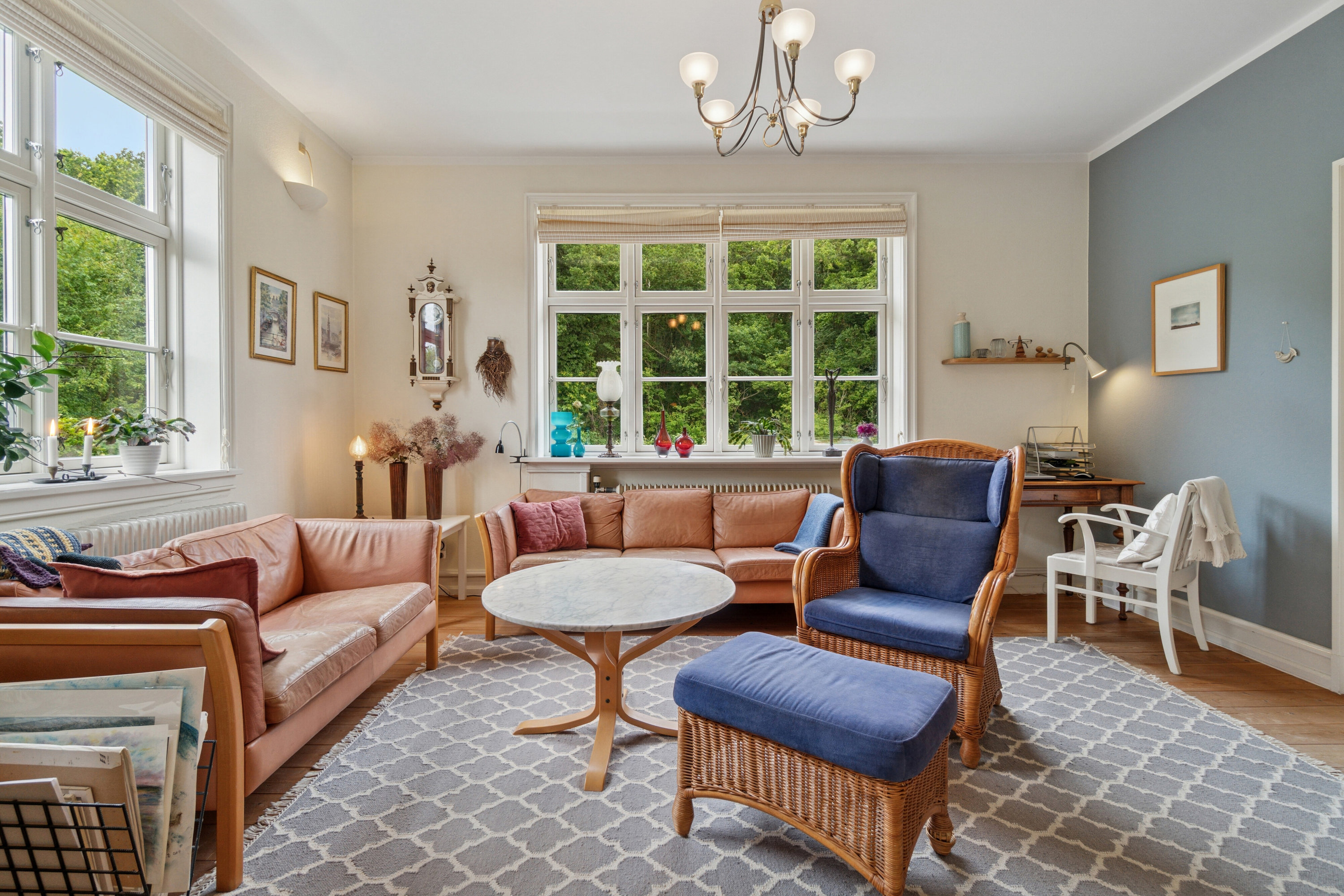 Fremhævet stue billede i fuldskærmstilstand. Billede af Haslevej 106, Rønne, 3700 Rønne