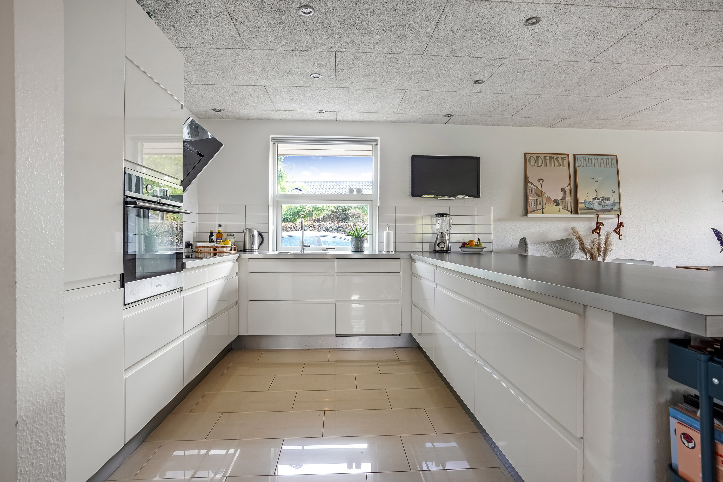 Fremhævet køkken billede i fuldskærmstilstand. Billede af Vestervang 15, 5492 Vissenbjerg