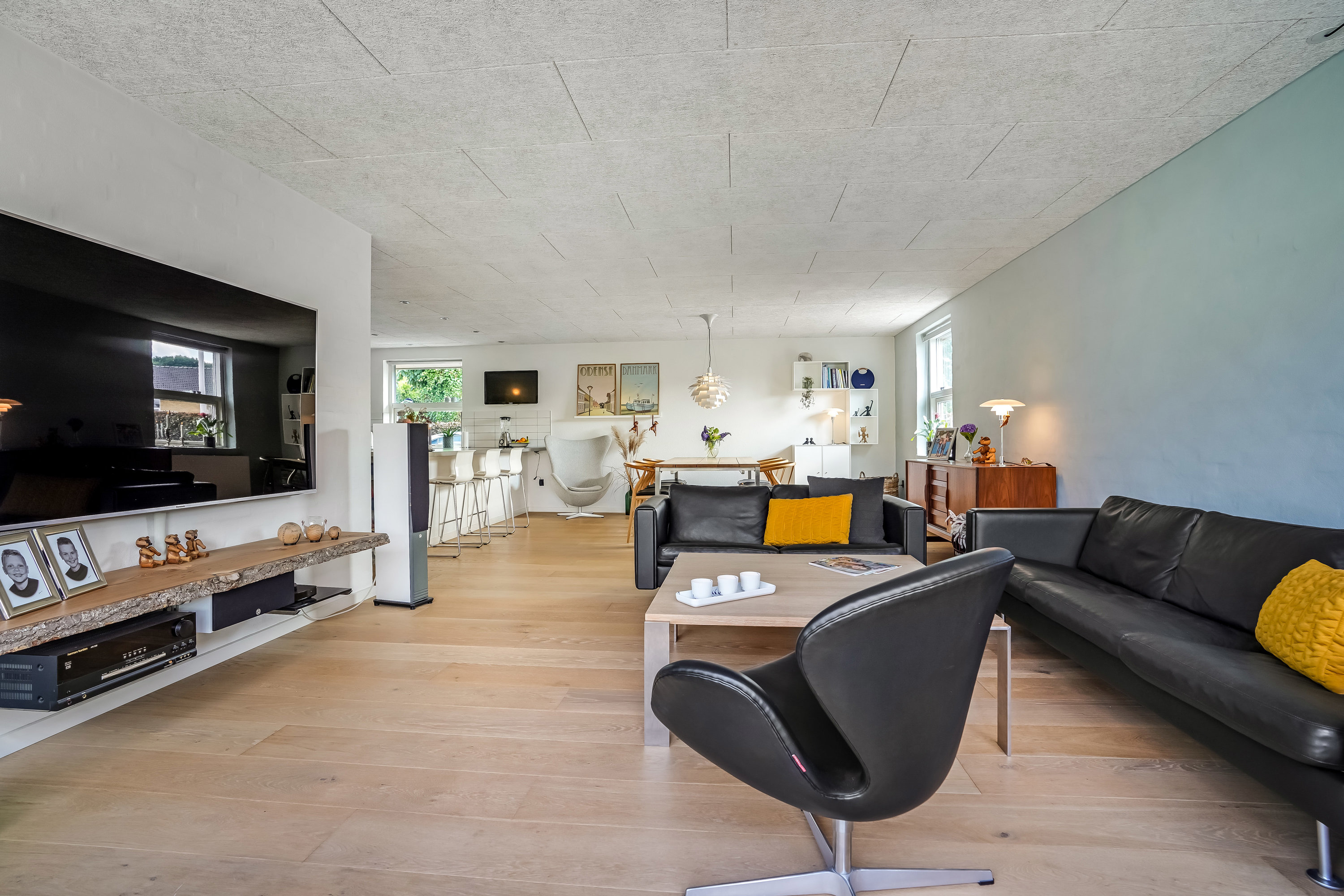 Fremhævet stue billede i fuldskærmstilstand. Billede af Vestervang 15, 5492 Vissenbjerg