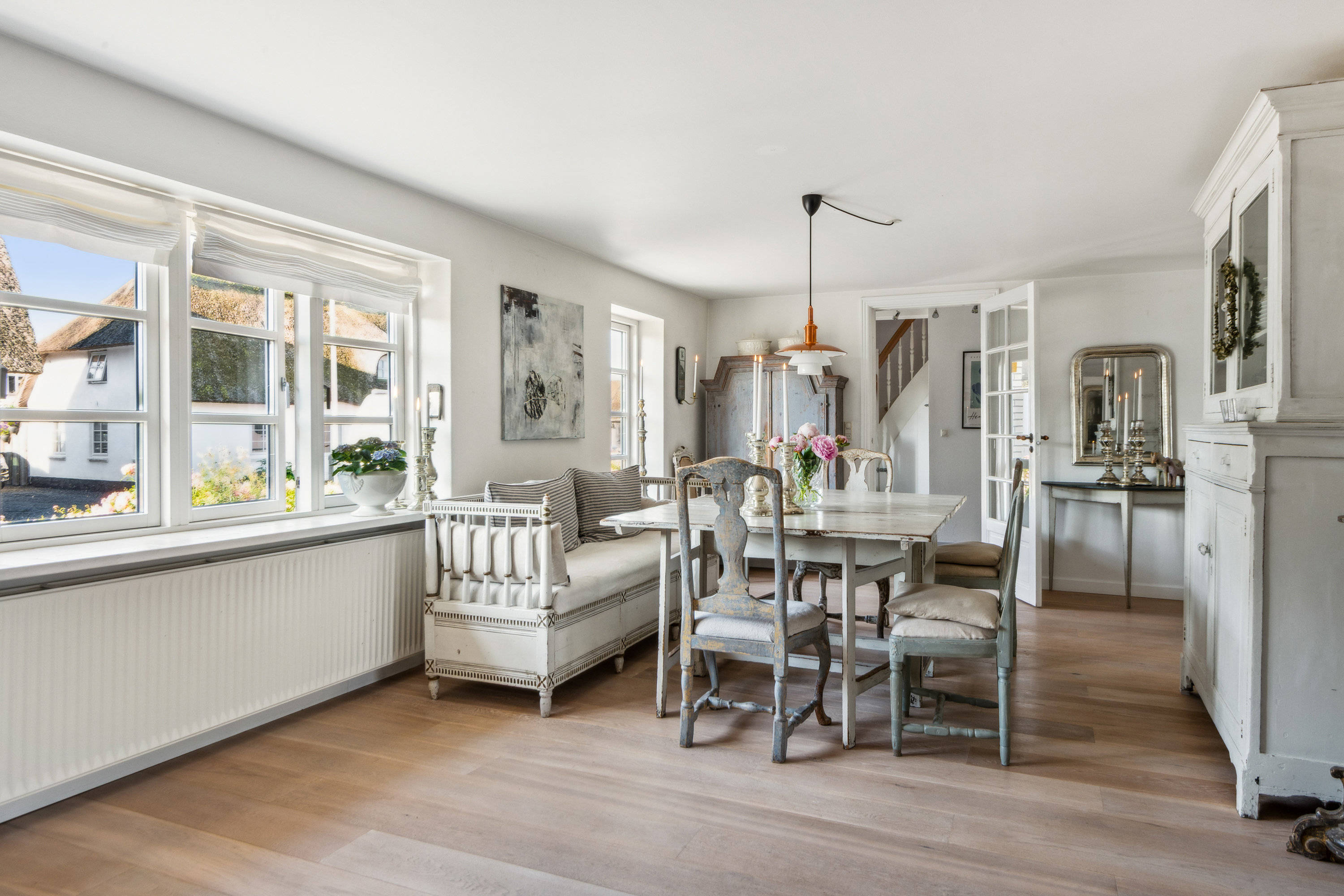 Fremhævet stue billede i fuldskærmstilstand. Billede af Skipperstræde 7, Sebbersund, 9240 Nibe