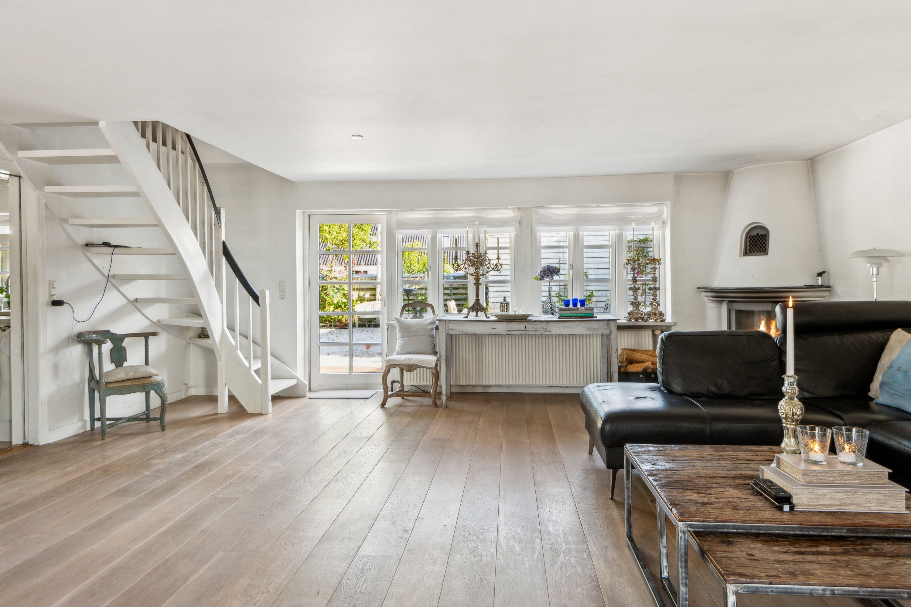 Fremhævet stue billede i fuldskærmstilstand. Billede af Skipperstræde 7, Sebbersund, 9240 Nibe