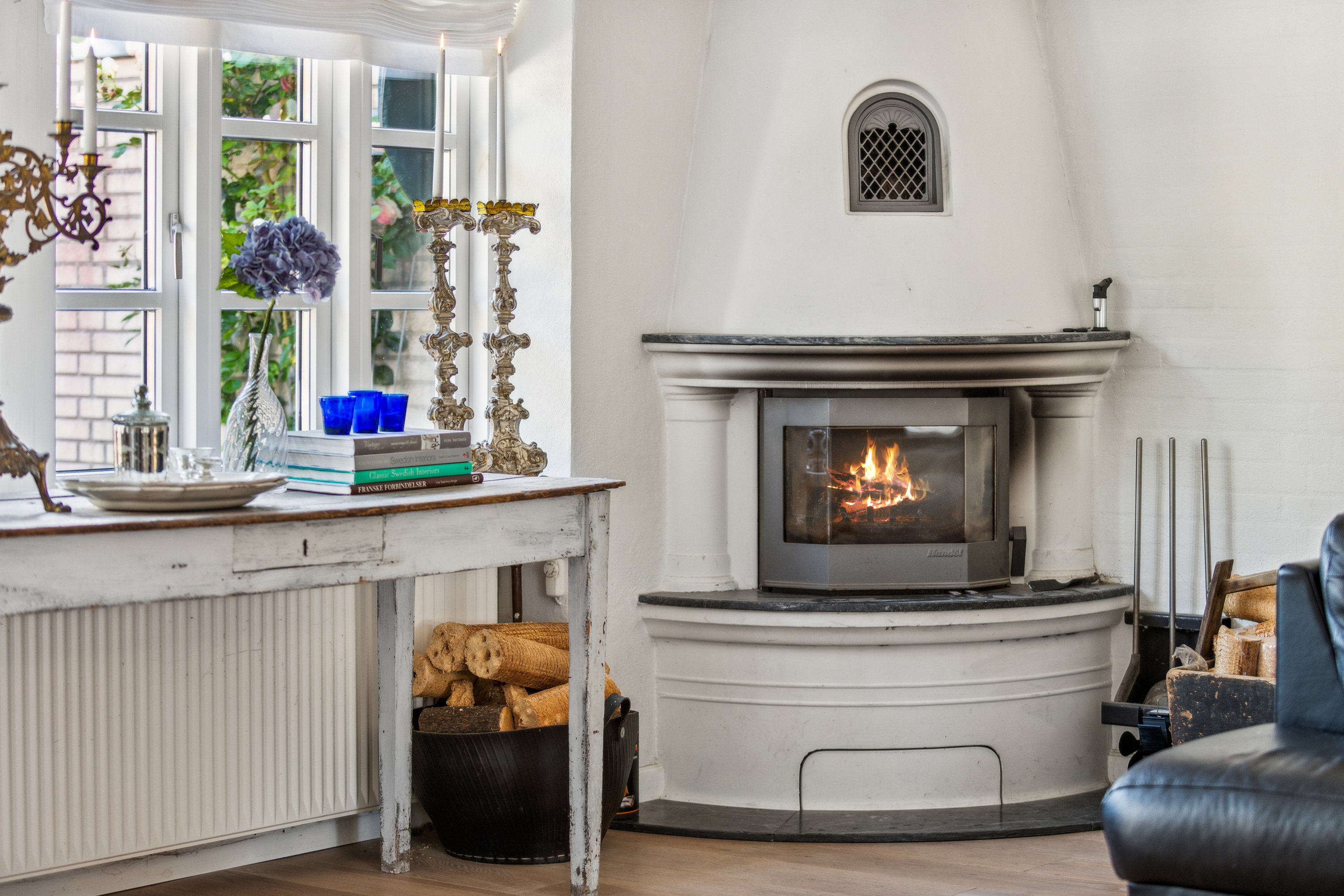 Fremhævet stue billede i fuldskærmstilstand. Billede af Skipperstræde 7, Sebbersund, 9240 Nibe