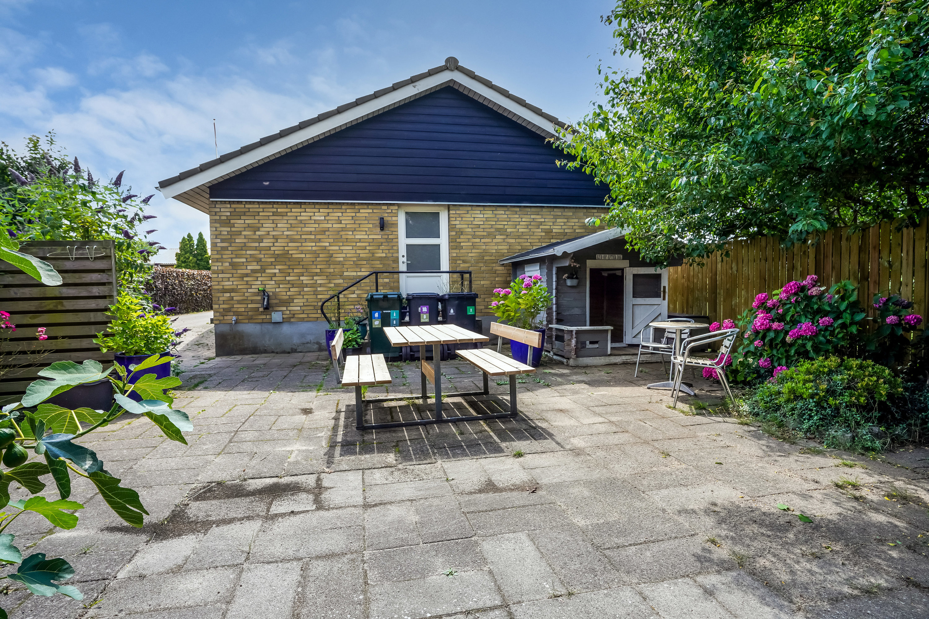 Fremhævet terrasse billede i fuldskærmstilstand. Billede af Vestervang 15, 5492 Vissenbjerg