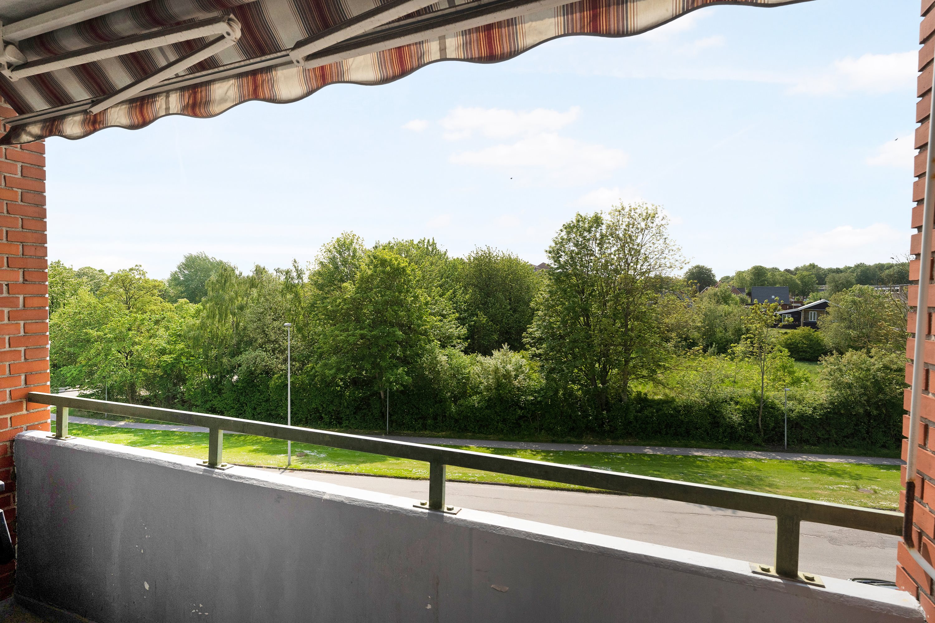 Miniaturebillede 1: udsigt. Billede af Løvenholmvej 4C, 1. tv., 8930 Randers NØ