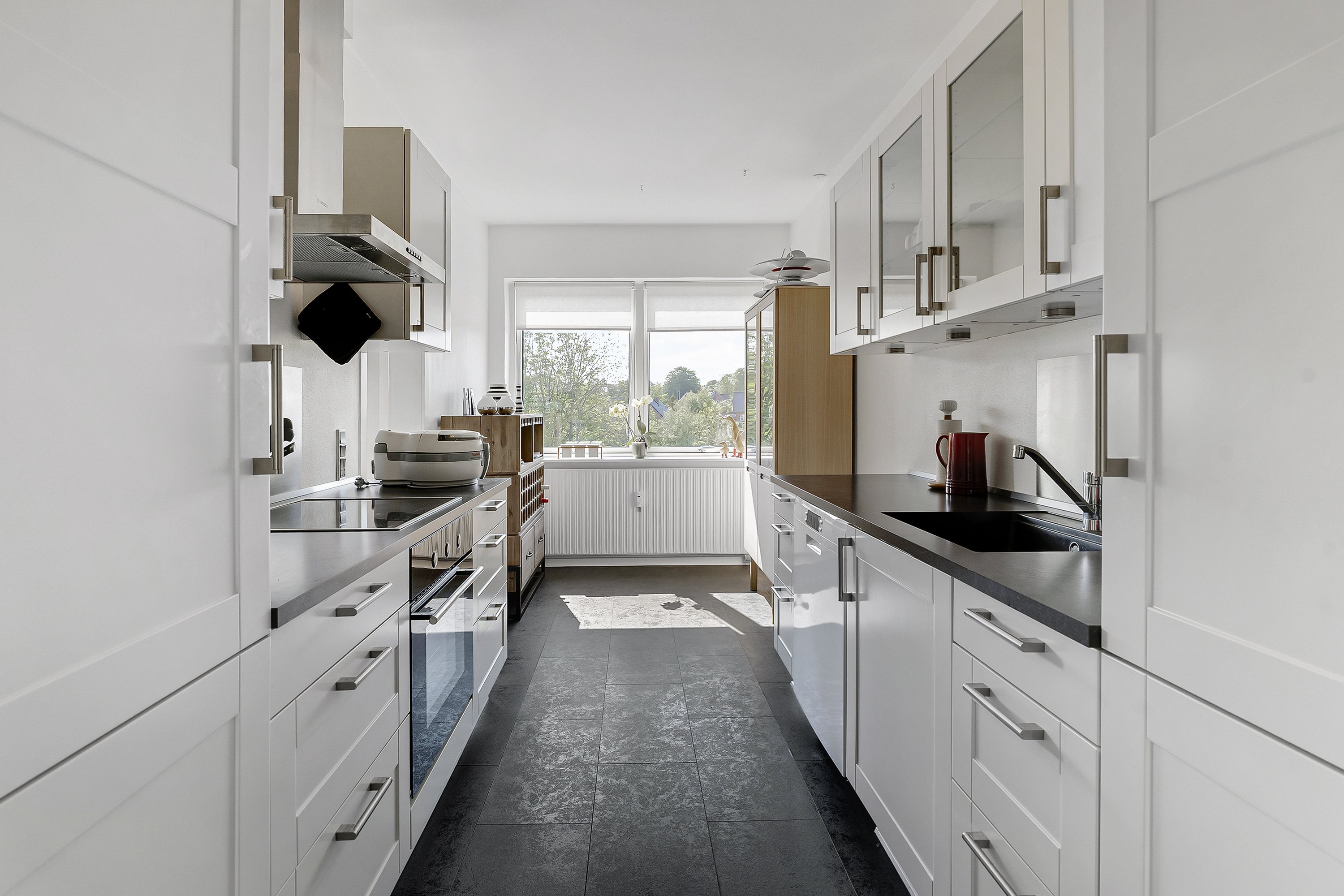 Fremhævet køkken billede i fuldskærmstilstand. Billede af Løvenholmvej 4C, 1. tv., 8930 Randers NØ