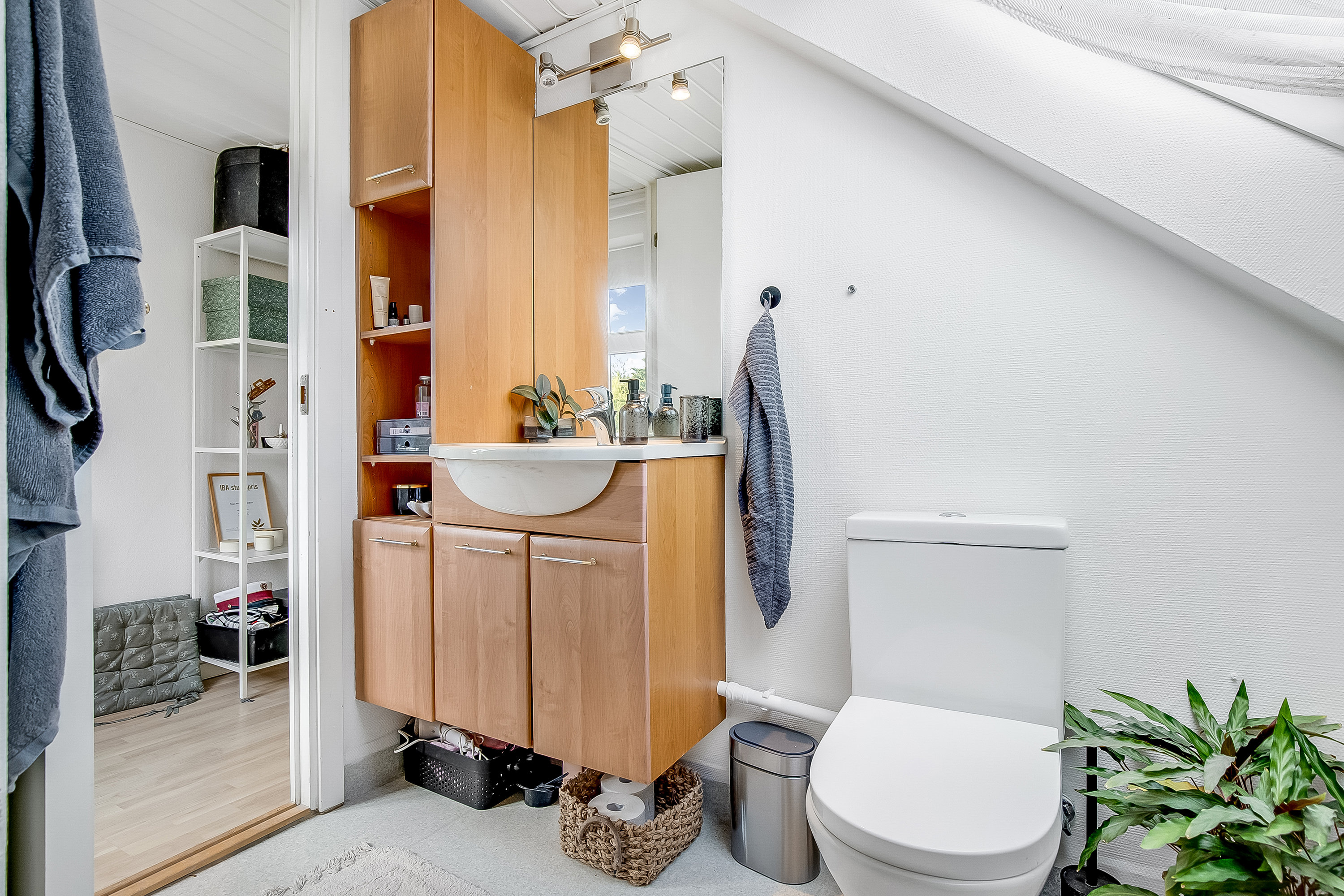 Fremhævet badeværelse billede i fuldskærmstilstand. Billede af Seest Bakke 34, 1., 6000 Kolding