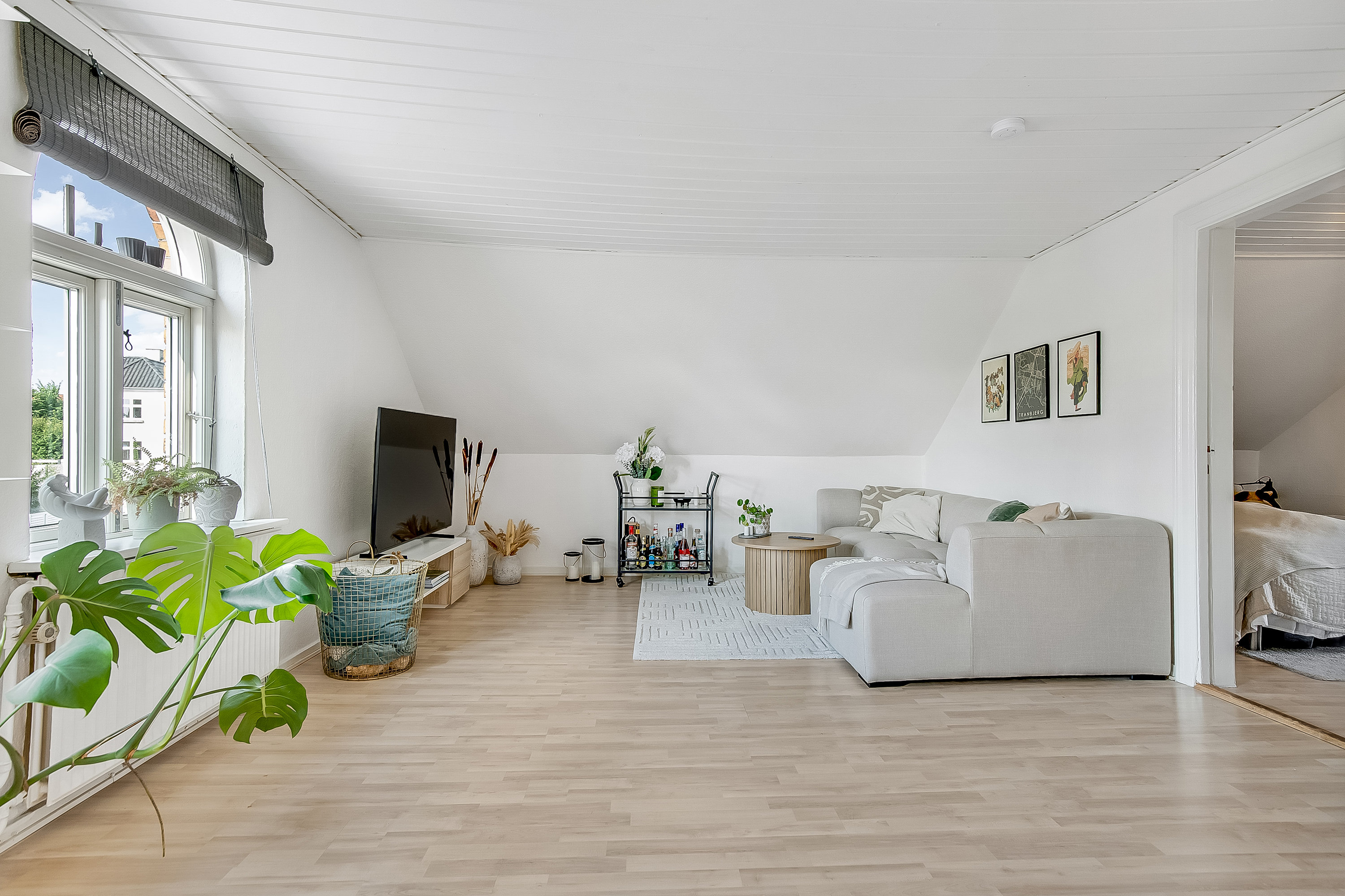 Fremhævet stue billede i fuldskærmstilstand. Billede af Seest Bakke 34, 1., 6000 Kolding