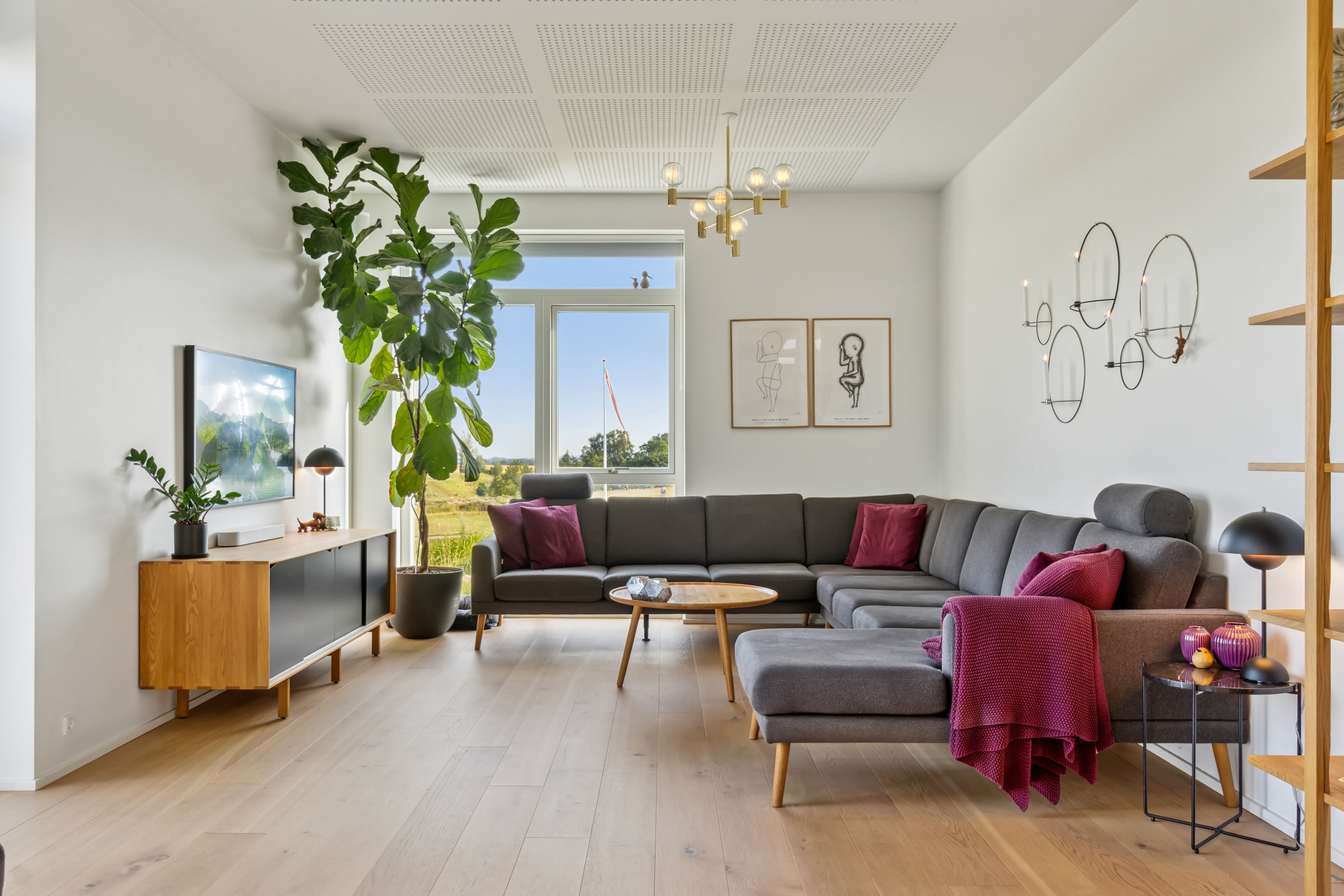 Fremhævet stue billede i fuldskærmstilstand. Billede af Stjernebakken 85, 4200 Slagelse