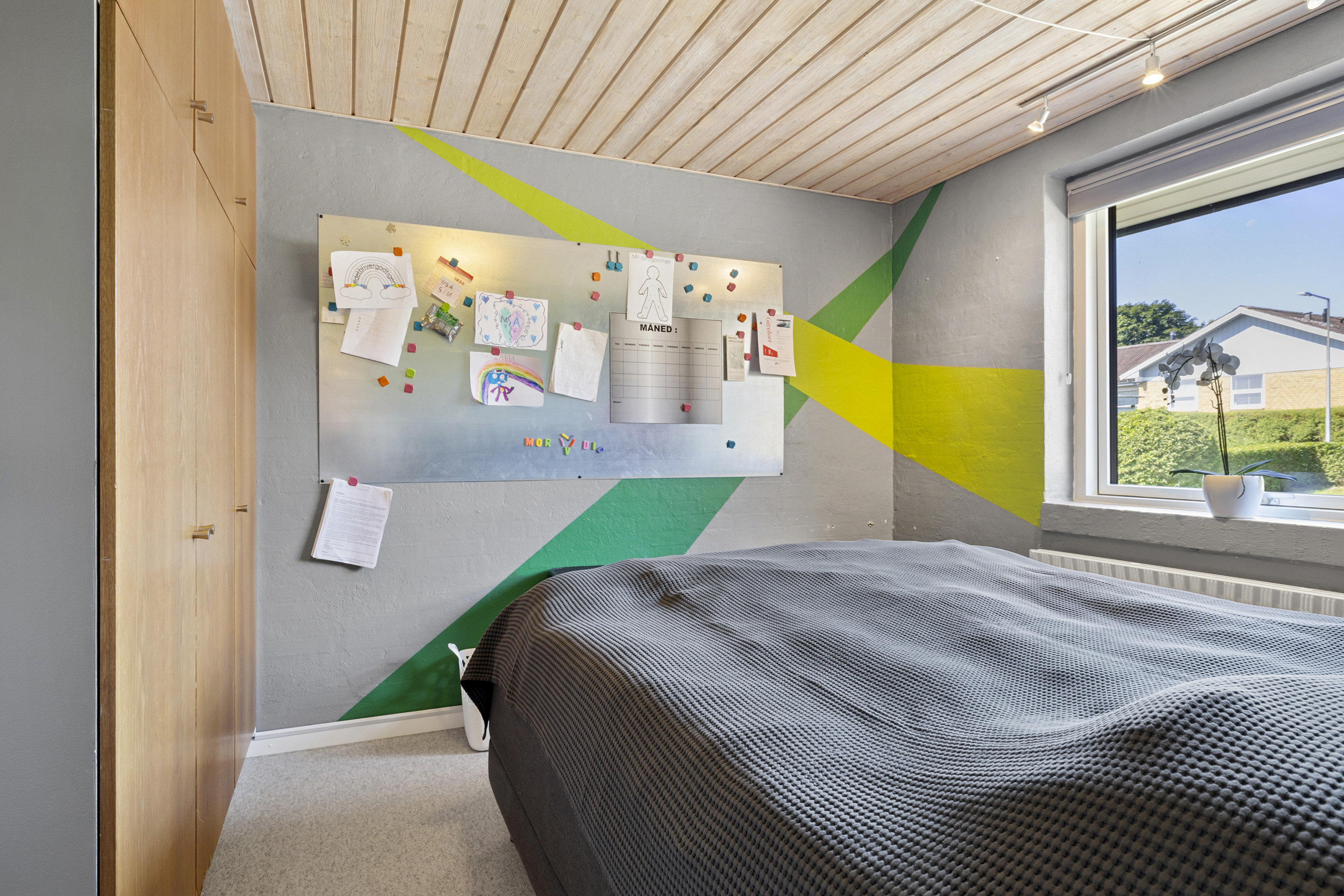 Fremhævet soveværelse billede i fuldskærmstilstand. Billede af Præstegårdsvej 21, Gærum, 9900 Frederikshavn