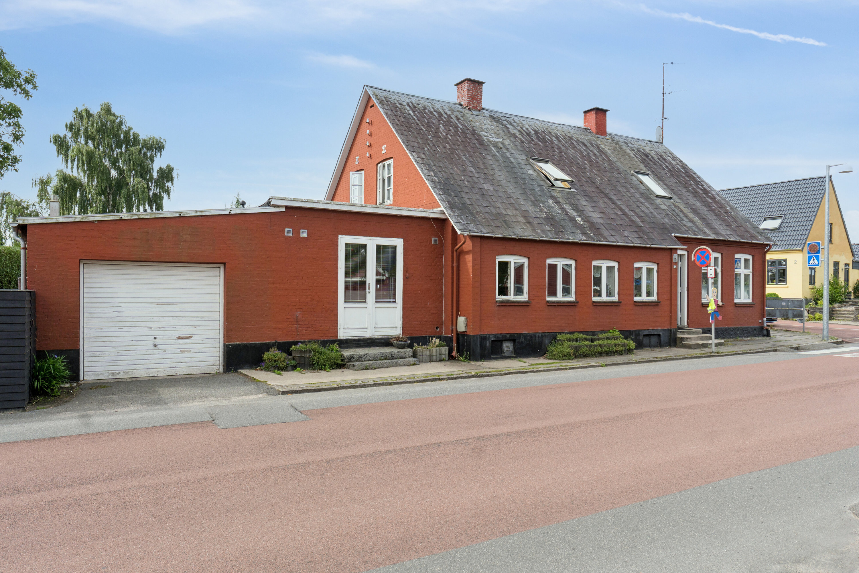 Fremhævet set fra vejen billede i fuldskærmstilstand. Billede af Bergmannsvej 34, Thurø, 5700 Svendborg