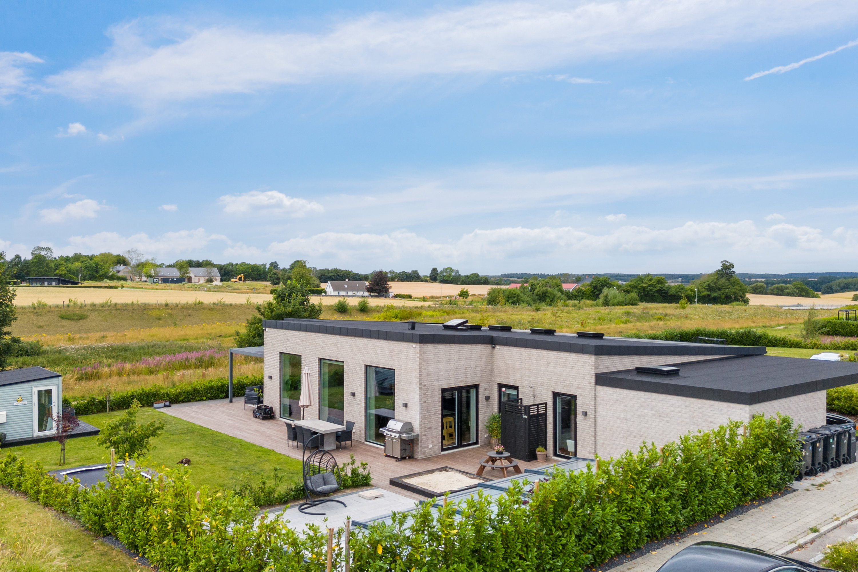 Fremhævet  billede i fuldskærmstilstand. Billede af Små Gryde 13, 2765 Smørum