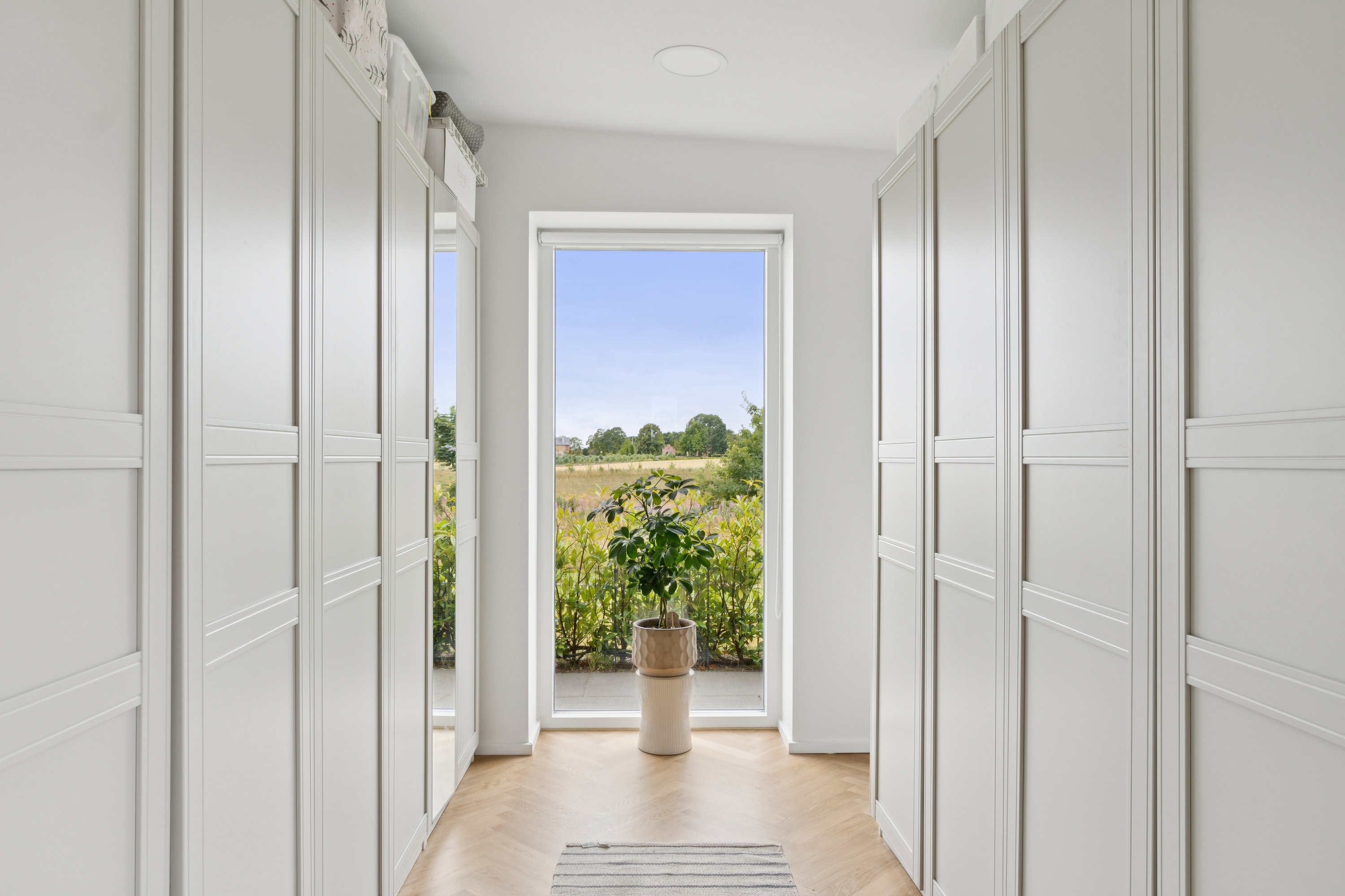 Fremhævet  billede i fuldskærmstilstand. Billede af Små Gryde 13, 2765 Smørum