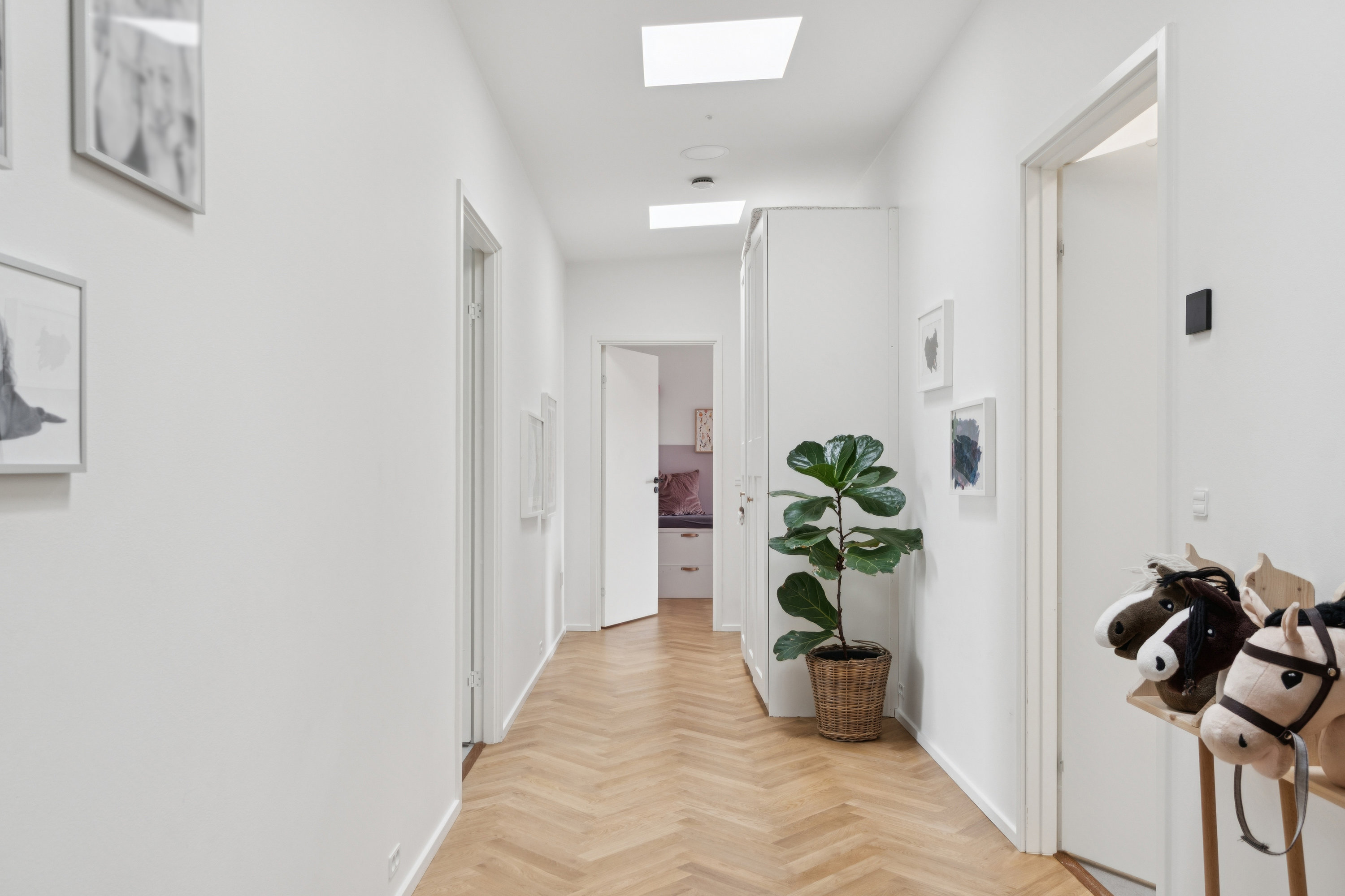 Fremhævet  billede i fuldskærmstilstand. Billede af Små Gryde 13, 2765 Smørum