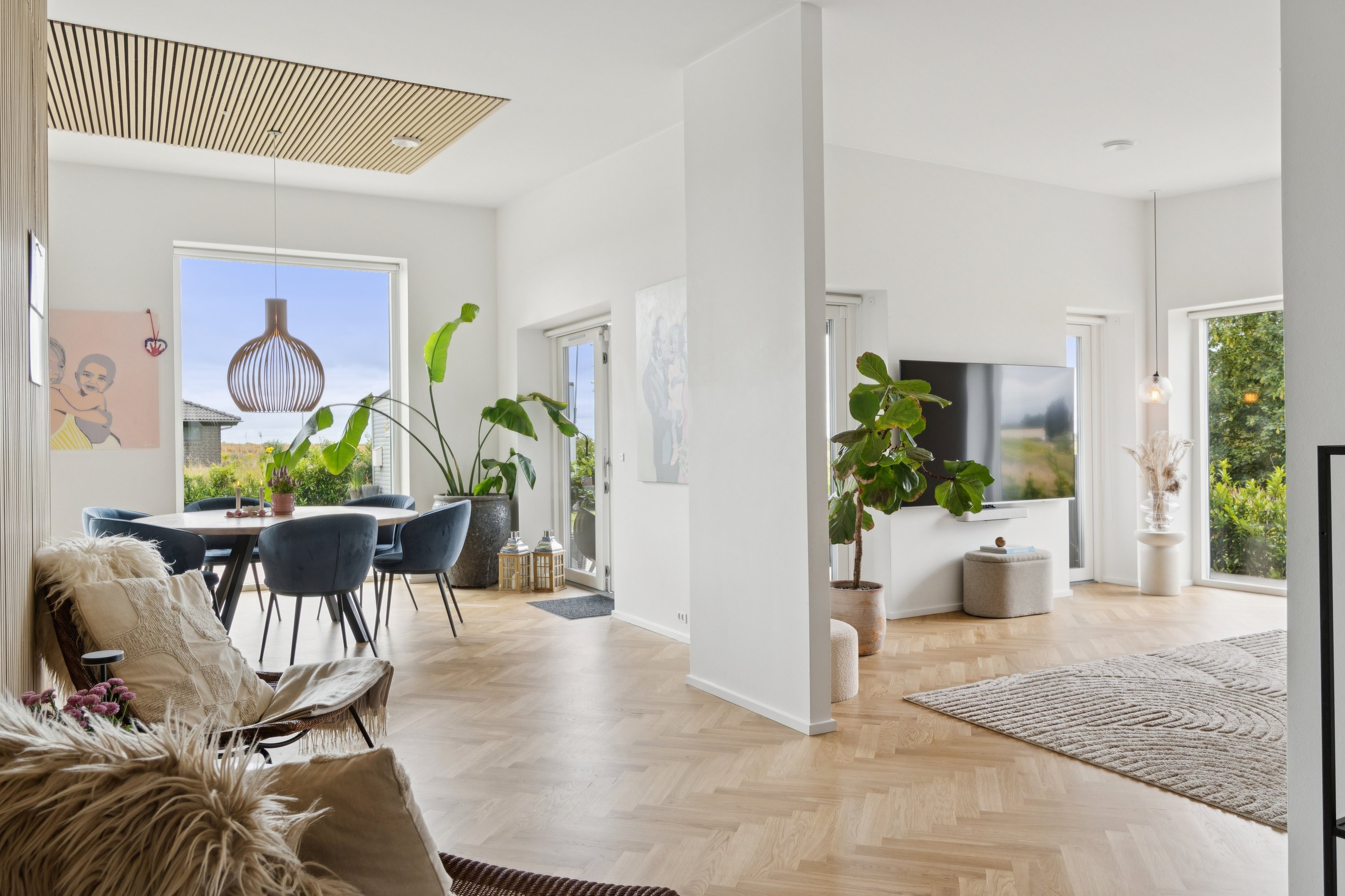 Fremhævet  billede i fuldskærmstilstand. Billede af Små Gryde 13, 2765 Smørum