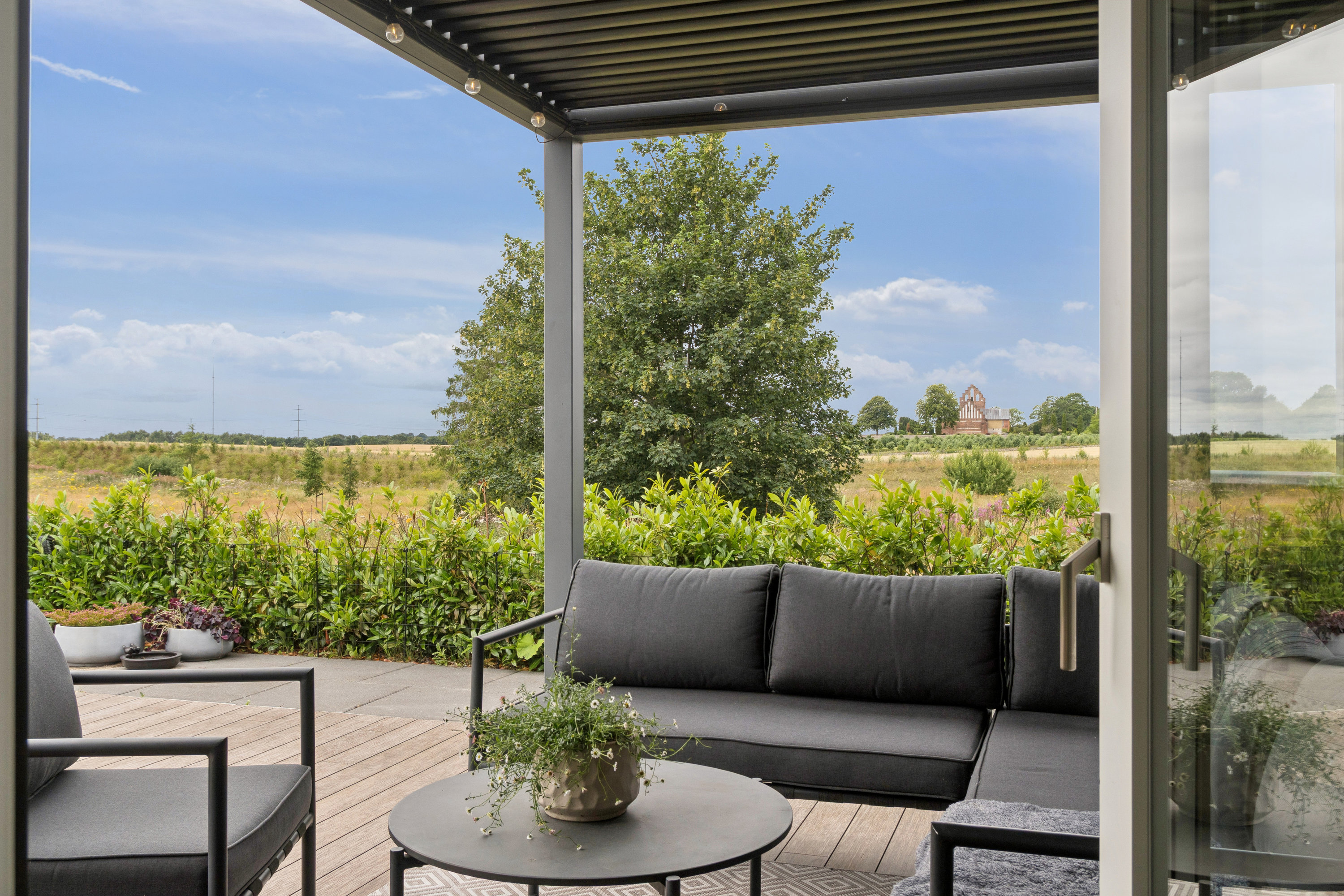 Fremhævet  billede i fuldskærmstilstand. Billede af Små Gryde 13, 2765 Smørum