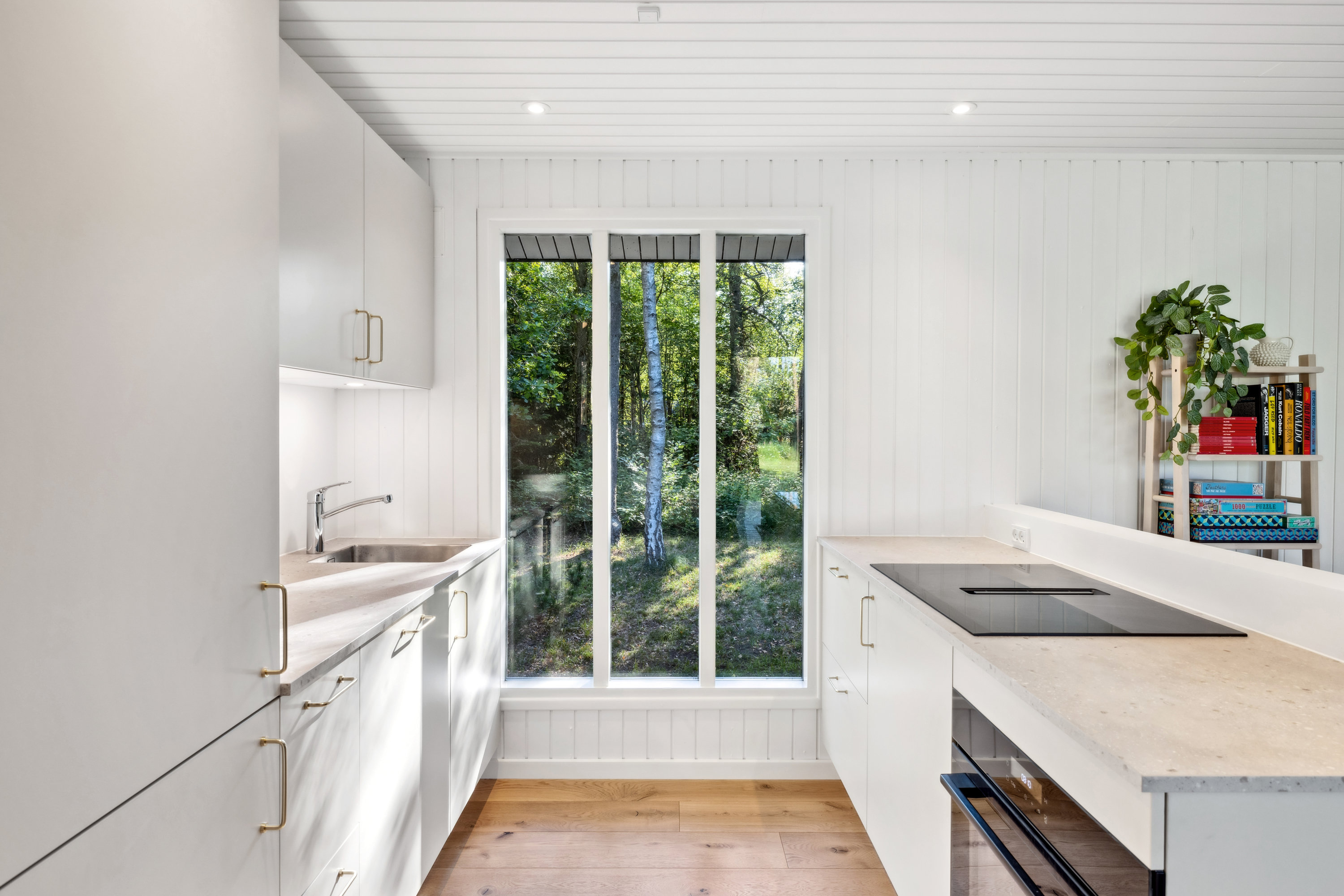 Fremhævet køkken billede i fuldskærmstilstand. Billede af Klokkegrund 9B, Øer Strand, 8400 Ebeltoft