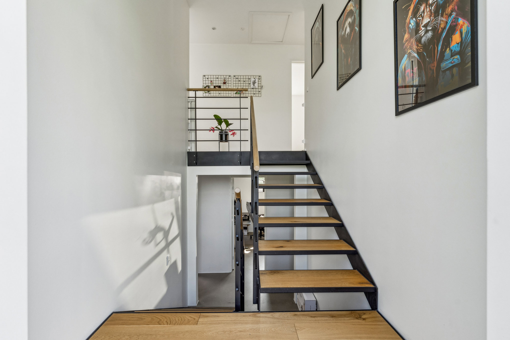 Fremhævet trappe billede i fuldskærmstilstand. Billede af Kildevej 16, 8940 Randers SV