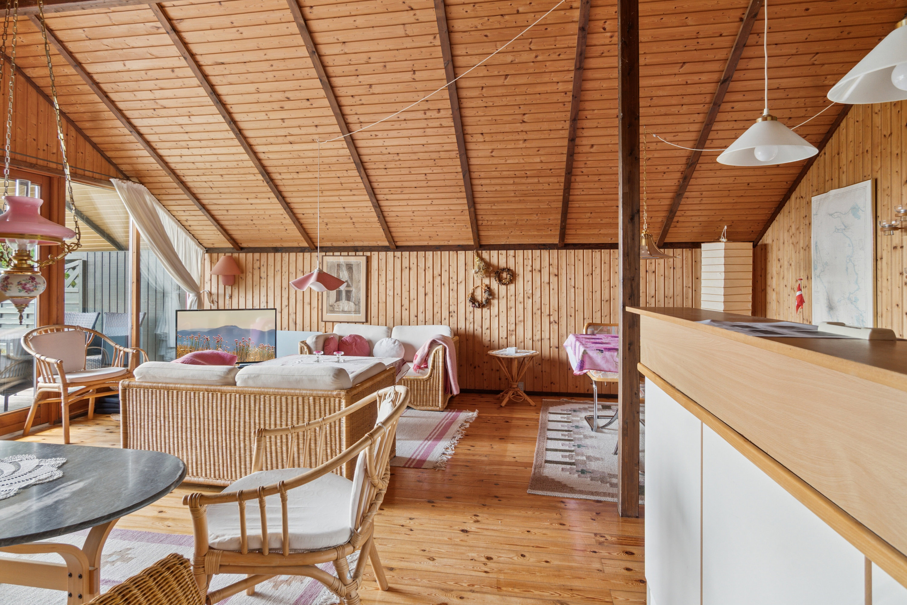 Fremhævet stue billede i fuldskærmstilstand. Billede af Mimersvej 18, Drøsselbjerg, 4200 Slagelse