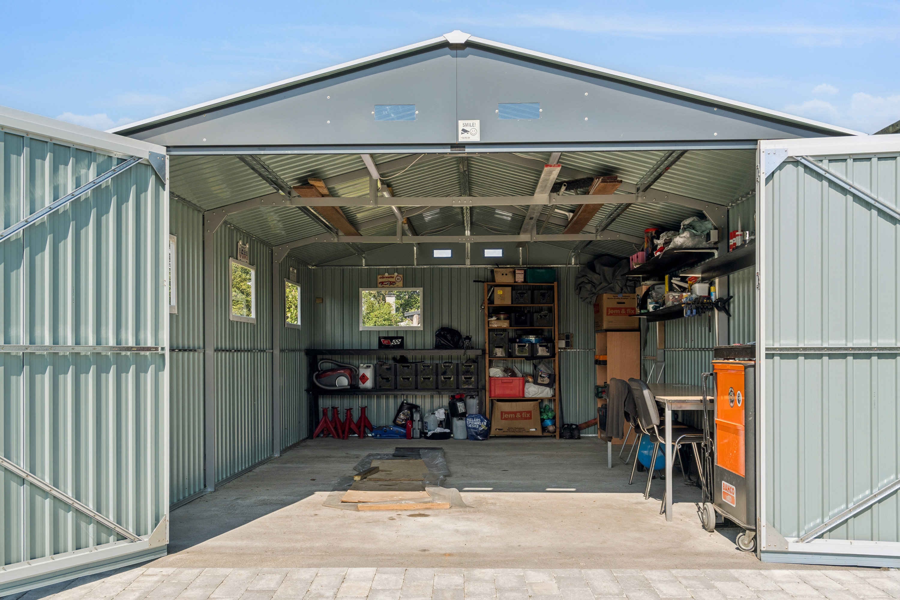 Fremhævet garage billede i fuldskærmstilstand. Billede af Vibekæret 32, Englerup, 4060 Kirke Såby