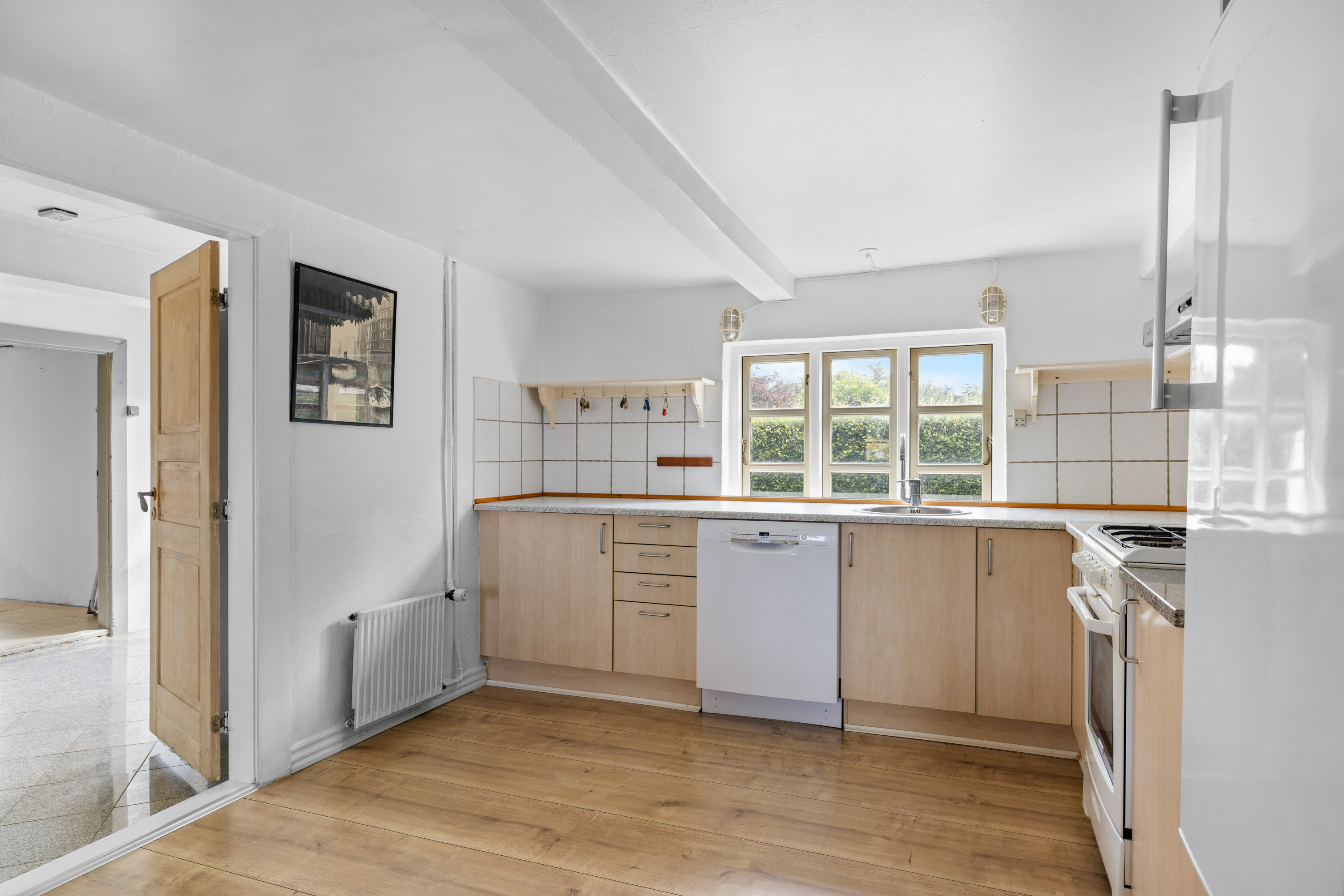 Fremhævet køkken billede i fuldskærmstilstand. Billede af Eskemosegyden 47, Åstrup, 5600 Faaborg