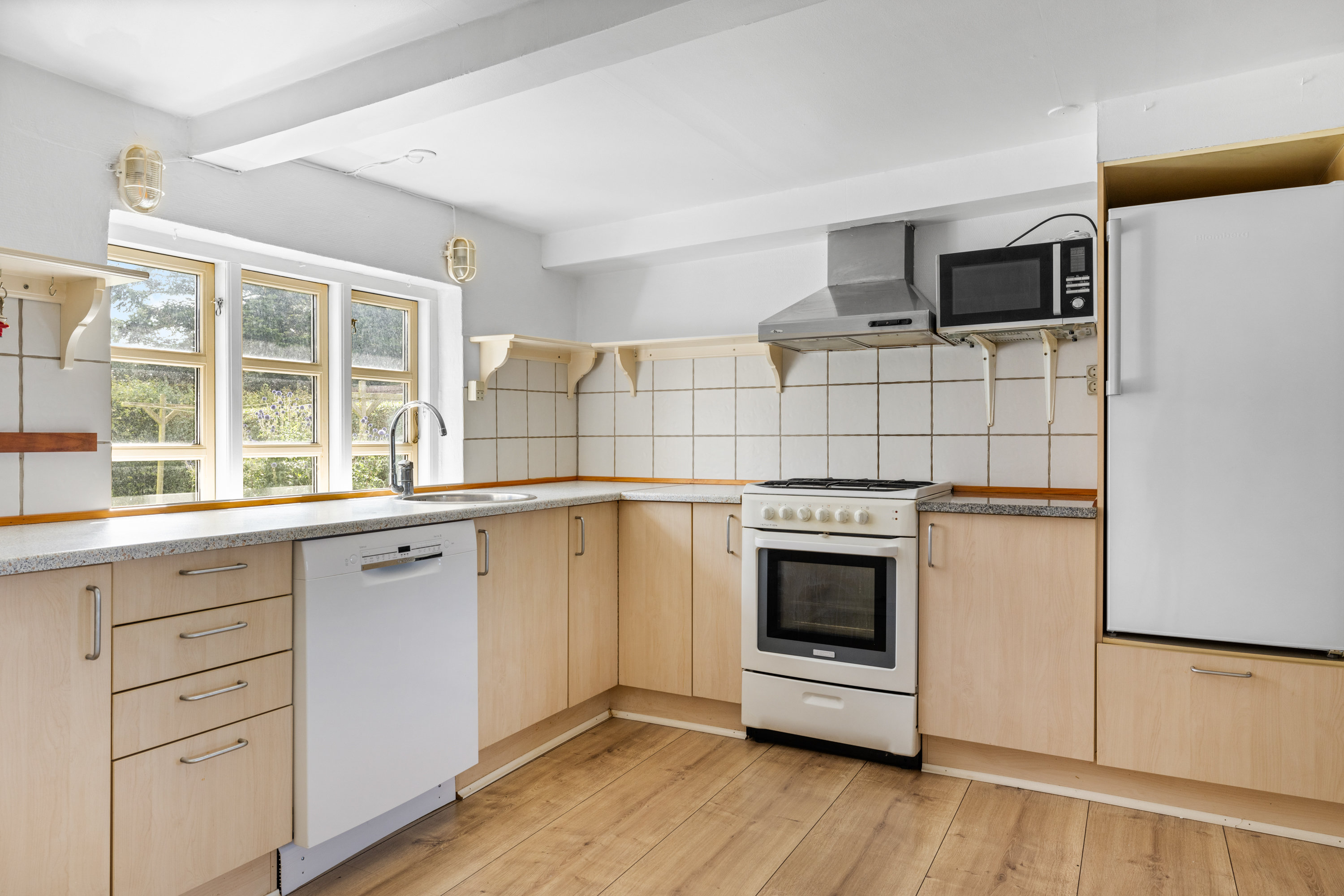 Fremhævet køkken billede i fuldskærmstilstand. Billede af Eskemosegyden 47, Åstrup, 5600 Faaborg