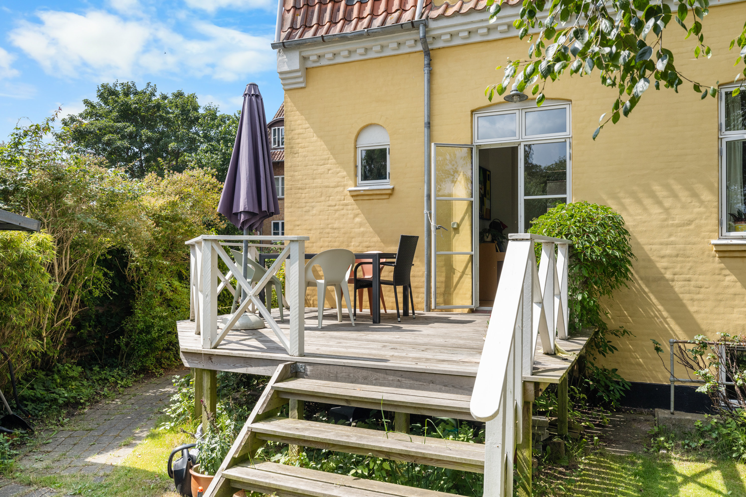 Fremhævet terrasse billede i fuldskærmstilstand. Billede af Holsten Carisiusgade 12, 5600 Faaborg