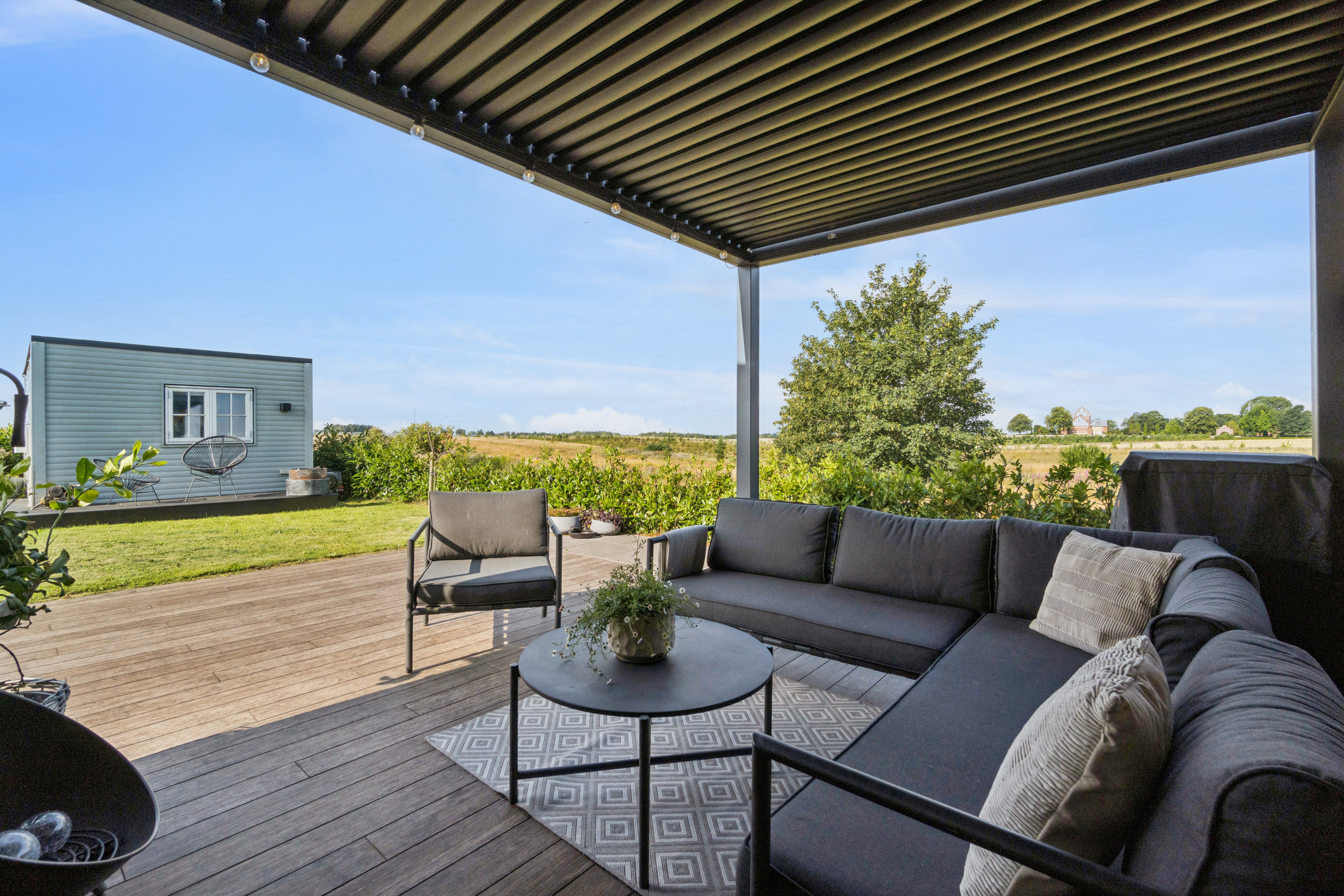 Fremhævet  billede i fuldskærmstilstand. Billede af Små Gryde 13, 2765 Smørum