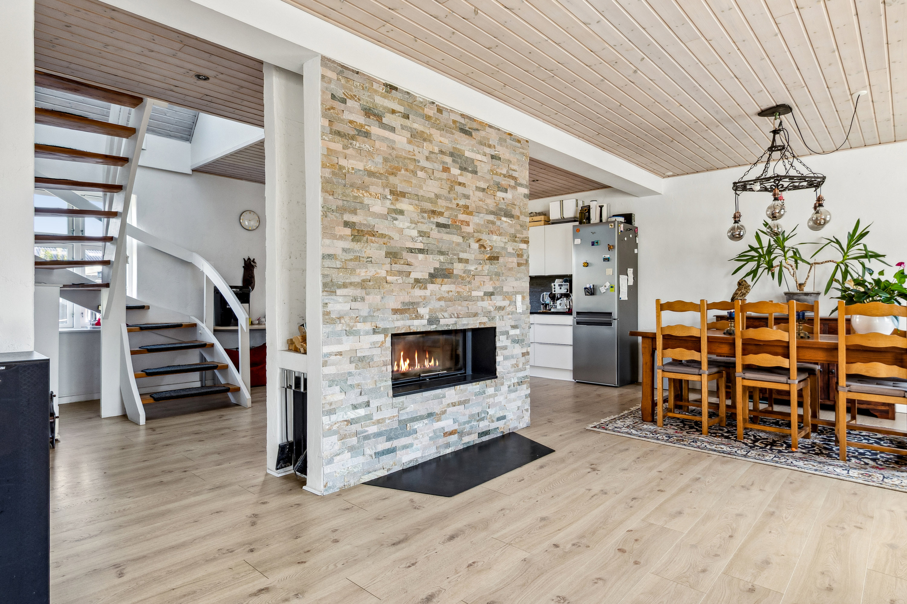 Fremhævet stue billede i fuldskærmstilstand. Billede af Dr Louise Vej 10, 8500 Grenaa